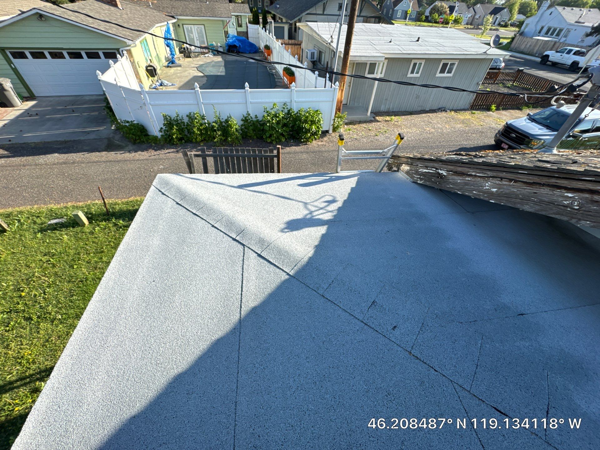 Full Roof Replacement and Rotted Wood Repair in Kennewick by Alpine Roofing