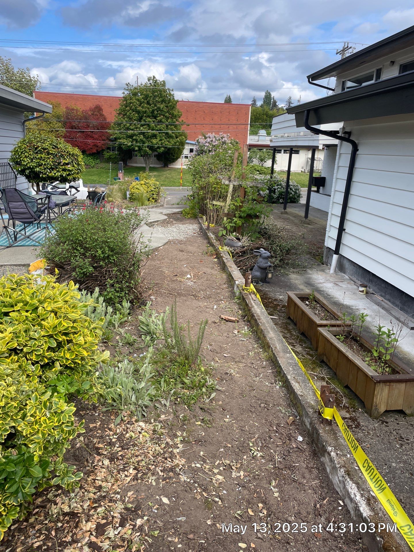Retaining Wall & Fence Installation  by Jireh Asphalt & Concrete Inc 