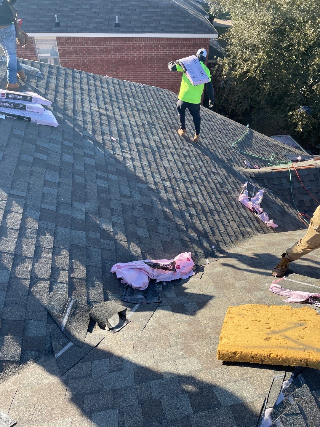 Residential Roofing Installation using Owen's Corning Duration (Lifetime) Shingles by Roof Repair Company
