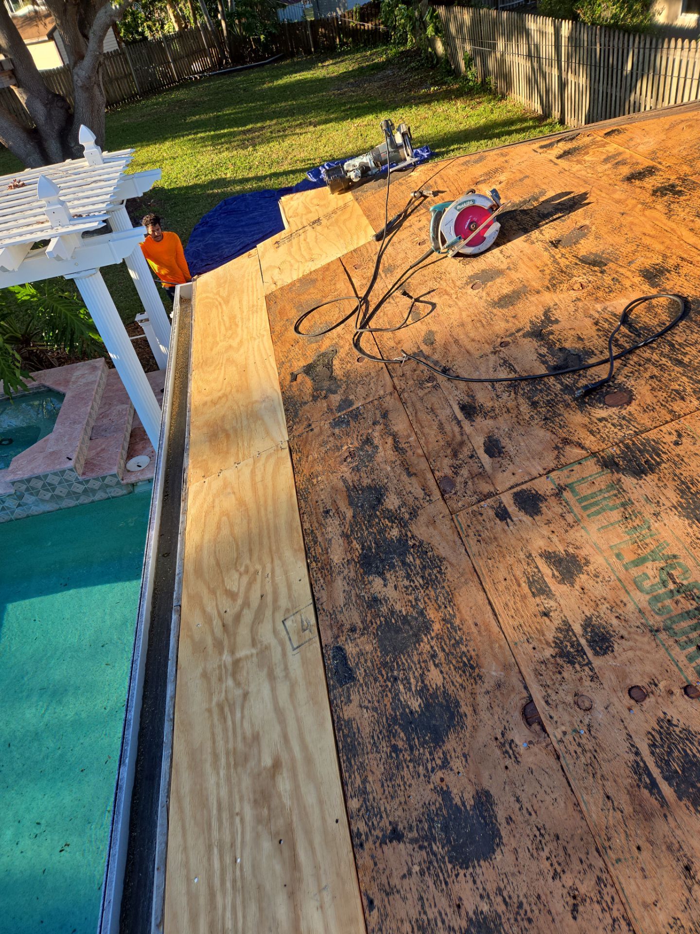 Project in St. Petersburg 33702 by Mitchell Roofing Company LLC
