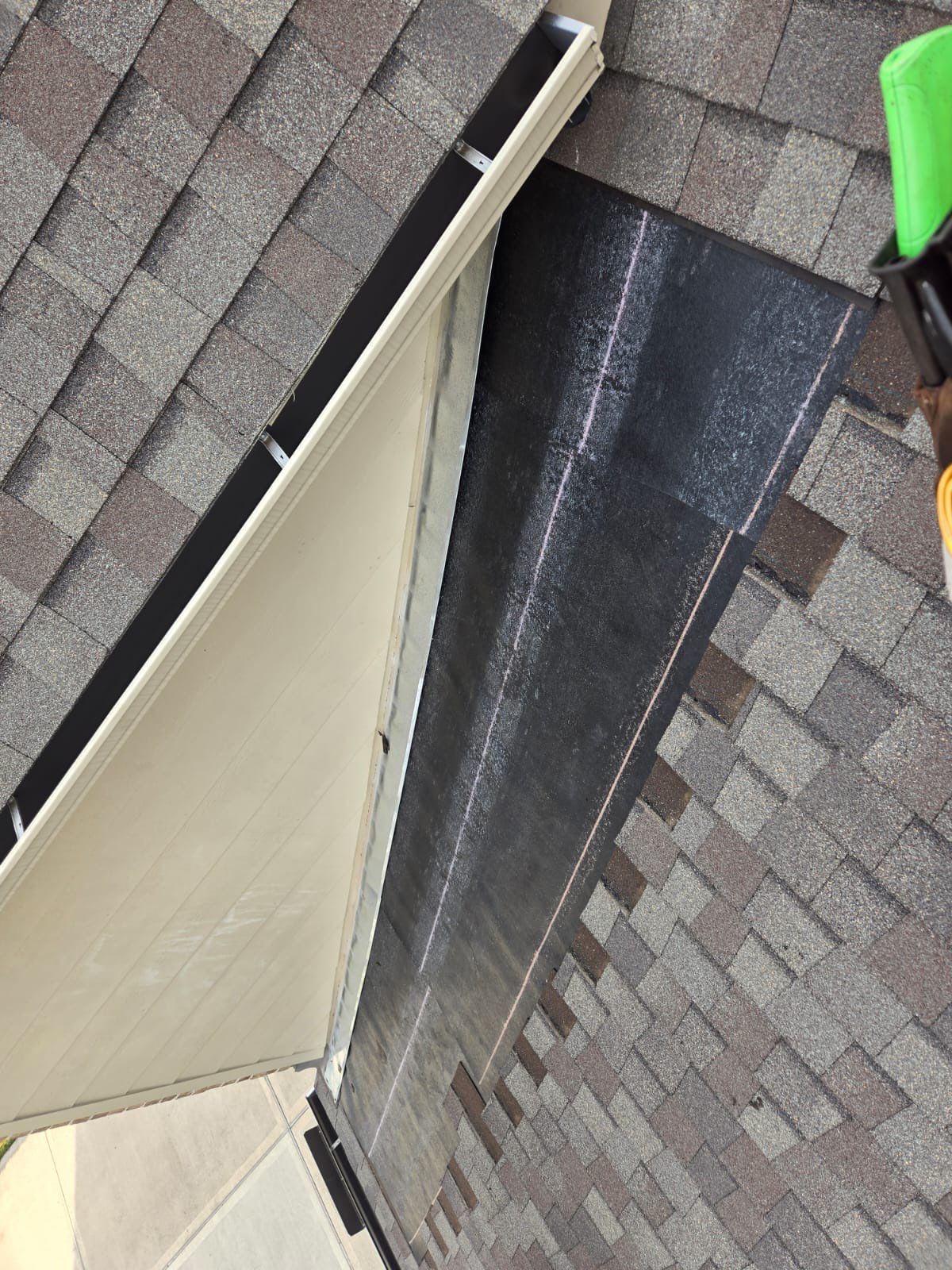 Hail Damage using Owen's Corning Duration (Lifetime) Shingles by Roof Repair Company