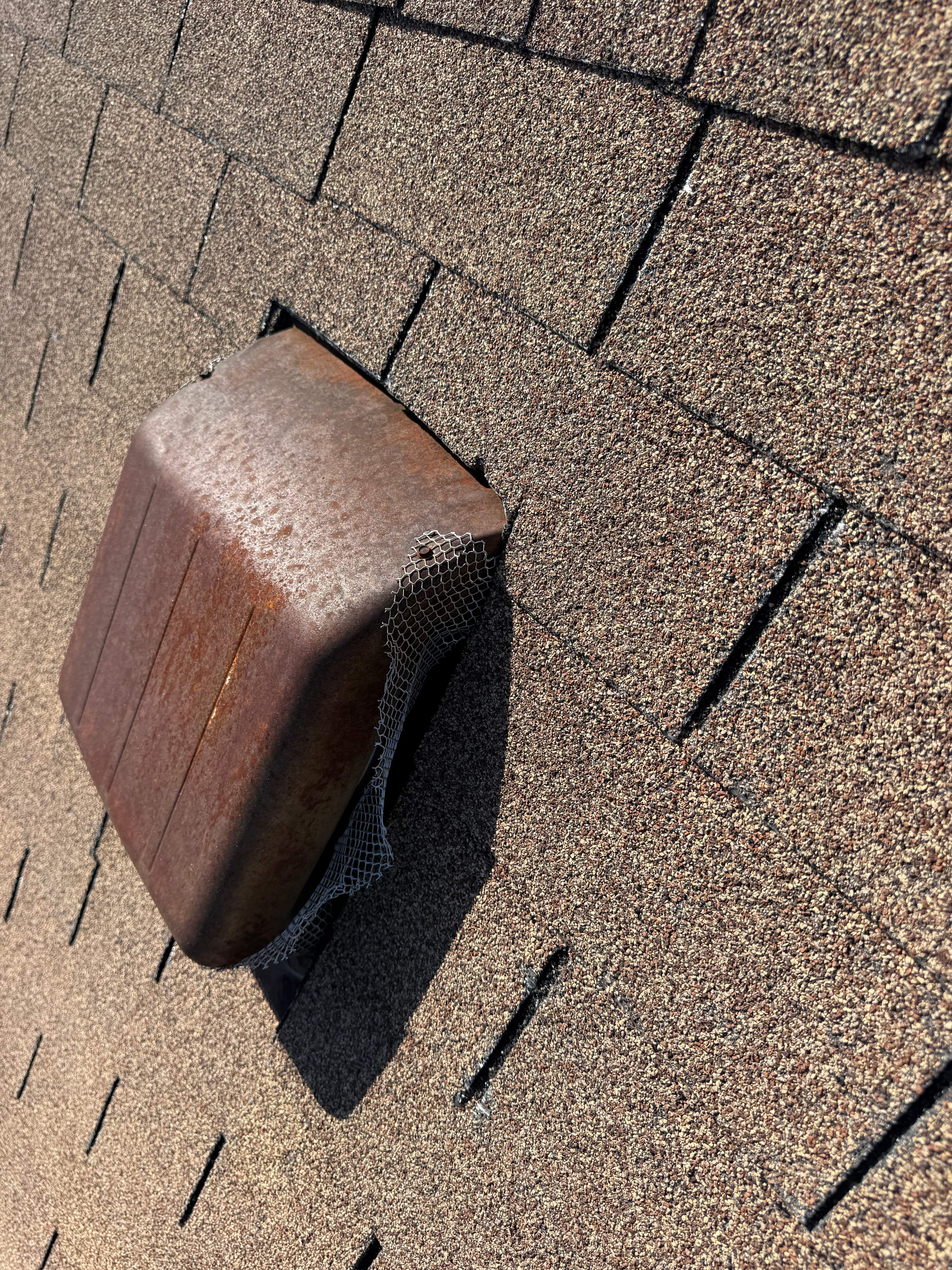 Full Residential Roof Replacement and Detached Garage Roofing in Council Bluffs by Star Home