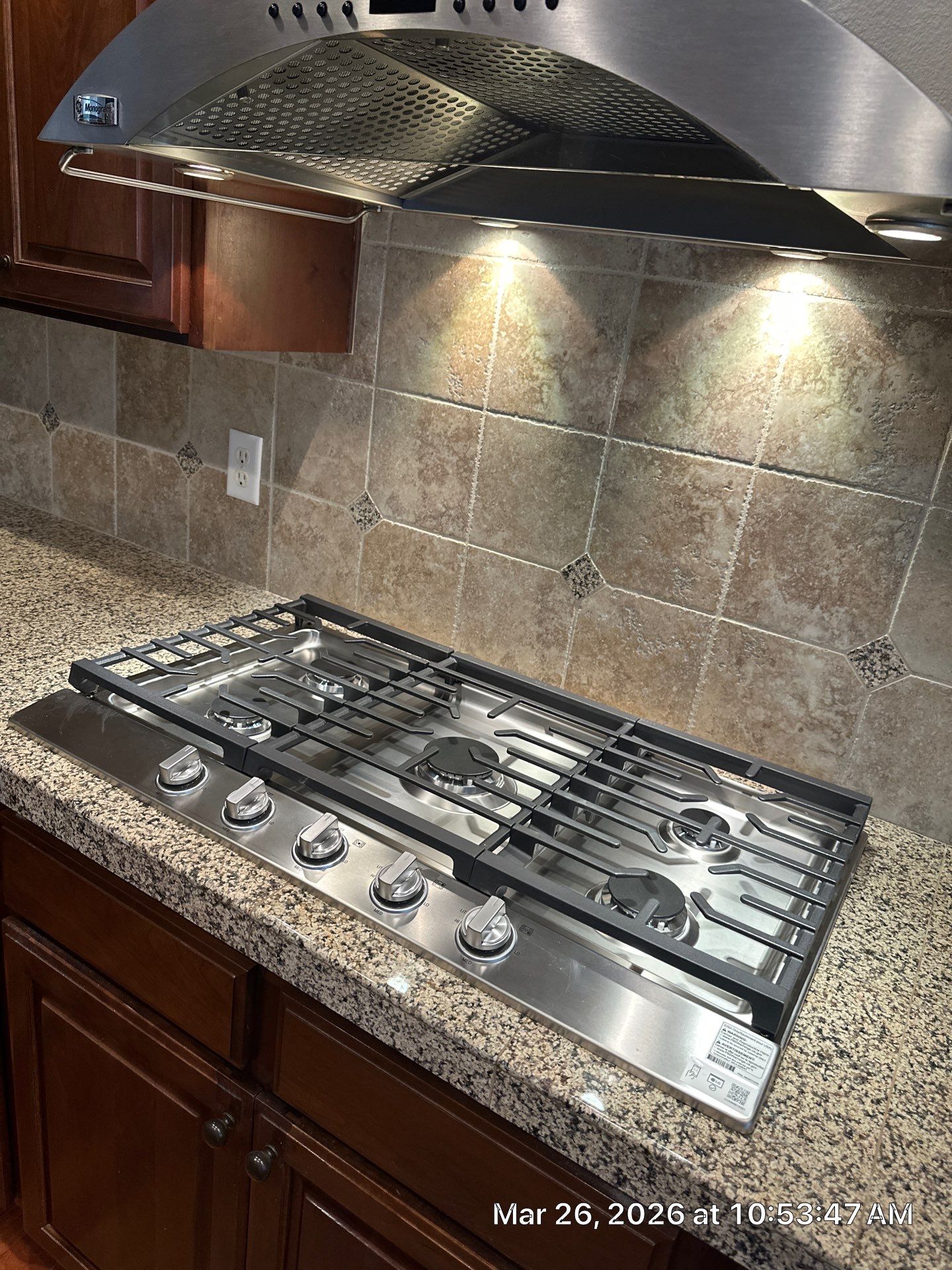 Granite Cuts for Cooktop by RoundHouse Installations