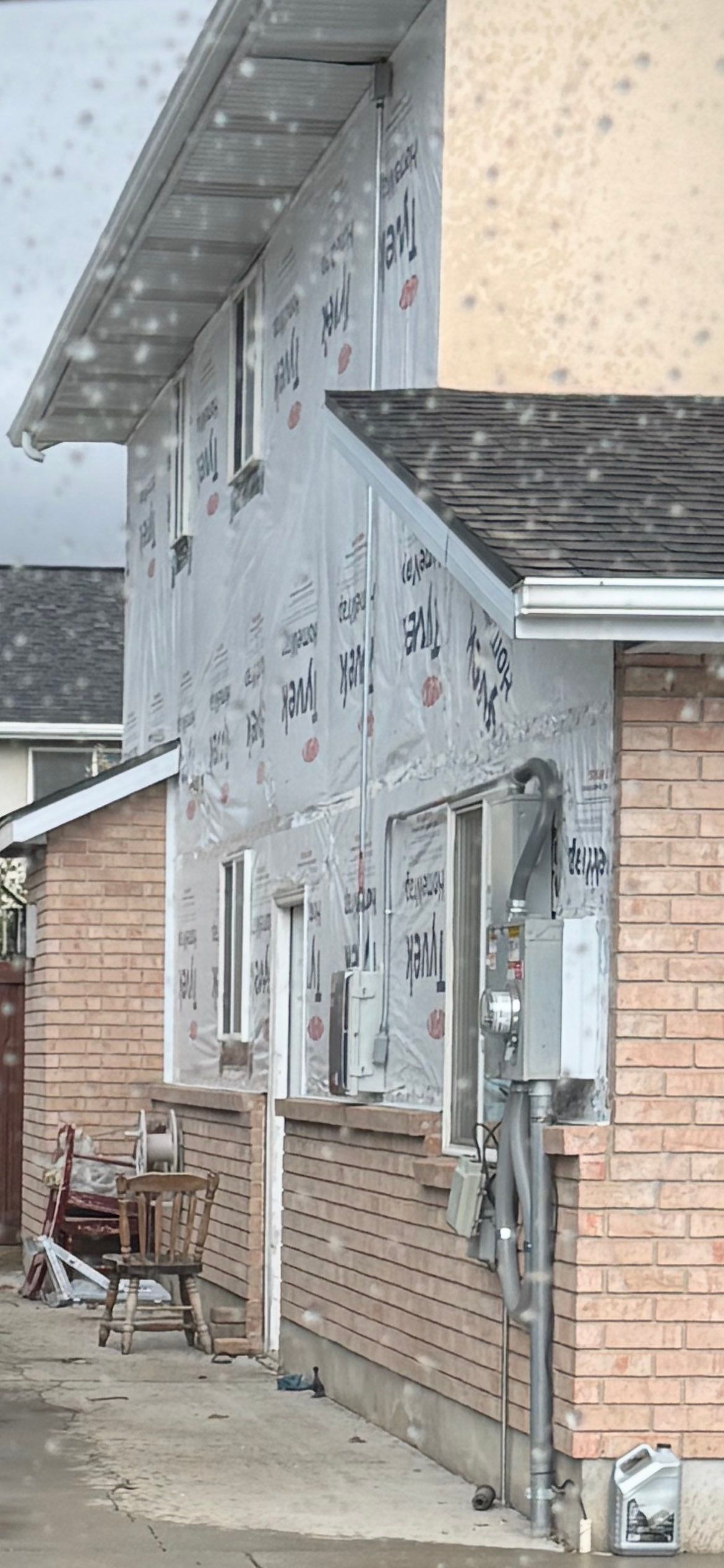 Orem | Complete Vinyl Modernization | Bold Nautica & Crisp White by Ideal Siding Utah