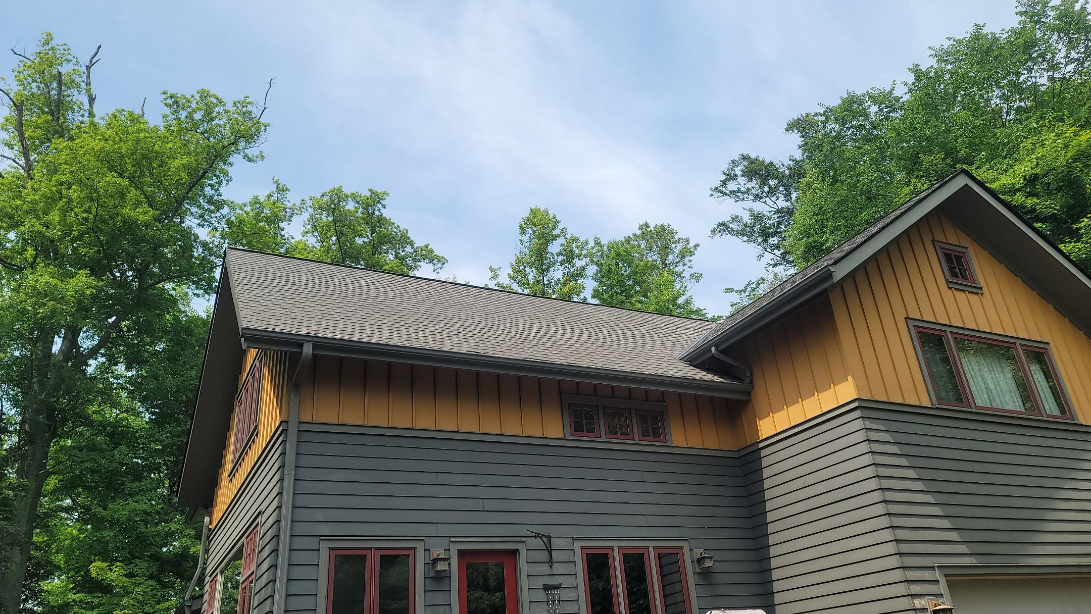 ATLAS PINNACLE HP W/SCOTCHGARD COLOR: WEATHERED WOOD by Eagle Eye Roofing