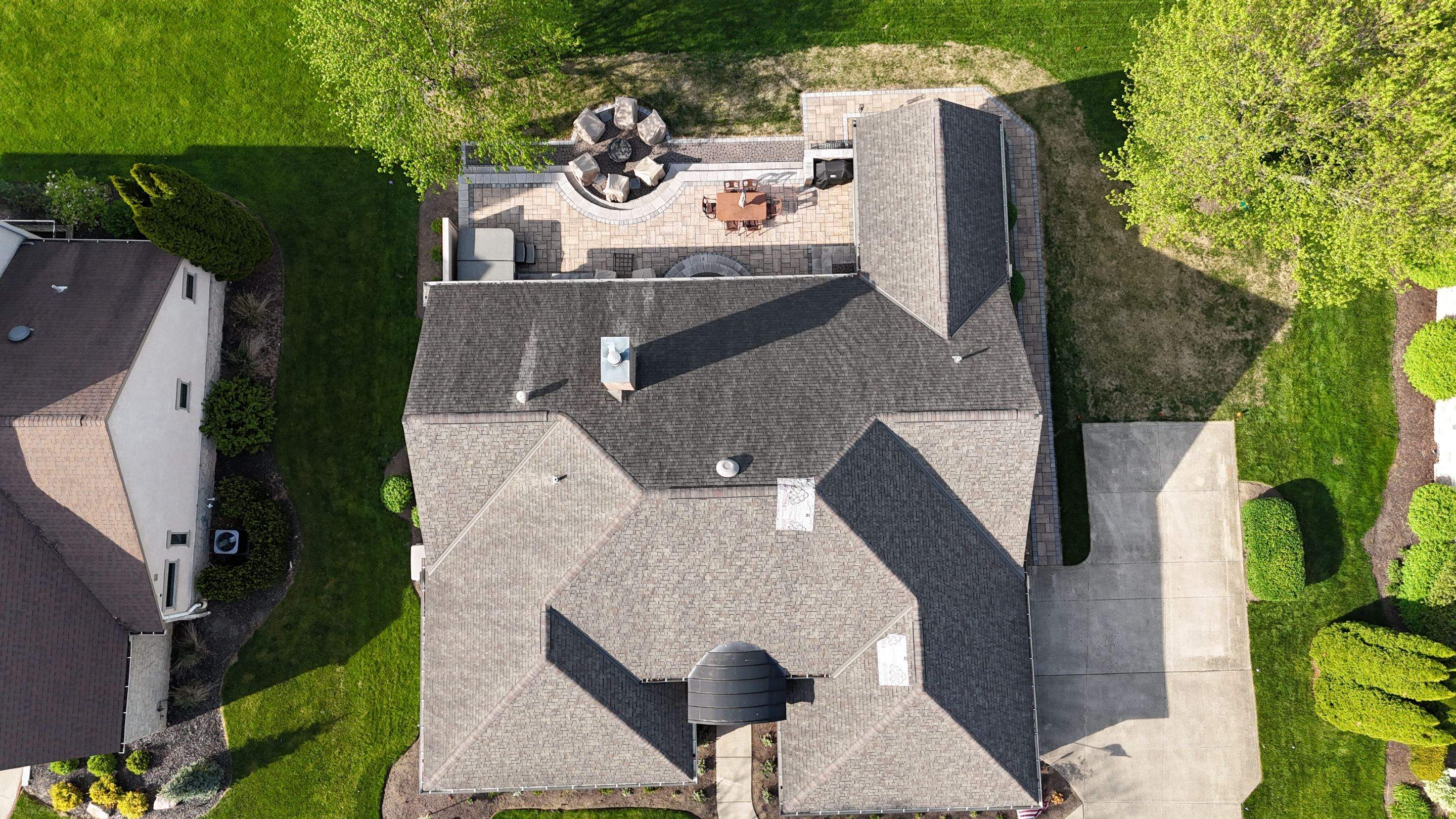 Certainteed Grand Manor Weathered Wood by Assured Restoration