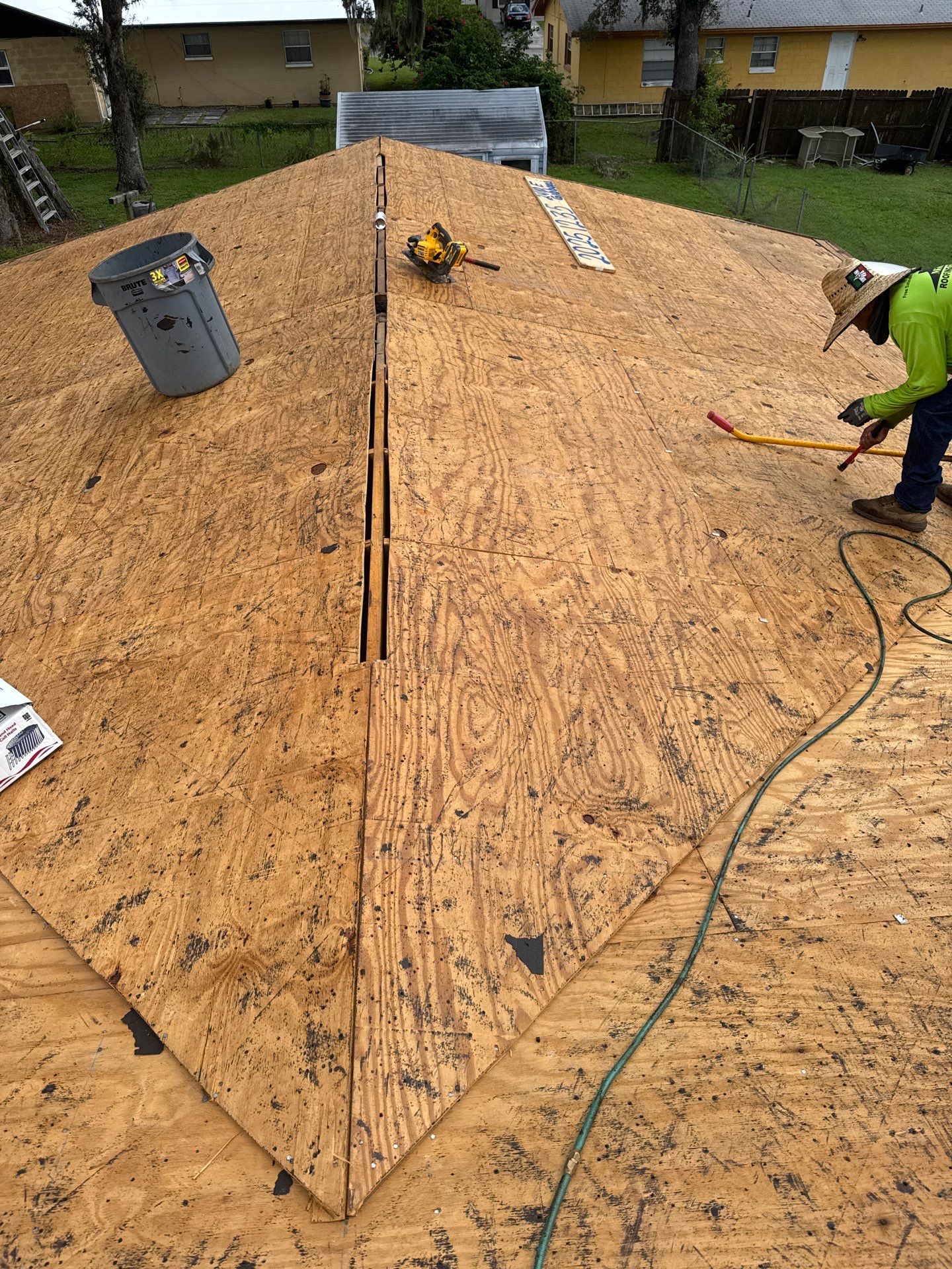 Project in Bartow 33830 by Mitchell Roofing Company LLC