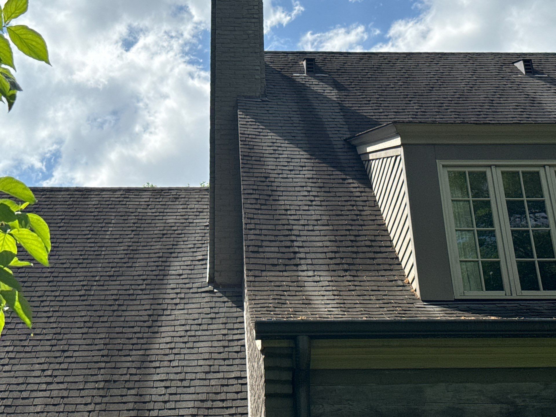 GAF Timberline HDZ Roof Replacement and Exterior Wood Repairs in Memphis by Revival Roofing Services