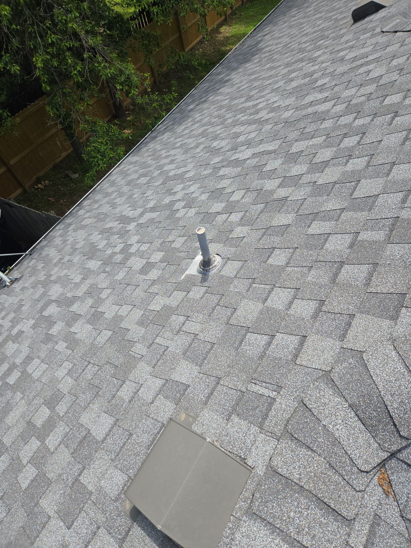 Residential Roof Repair Project in Bellavista, AR by Ozark Mountain Roofing