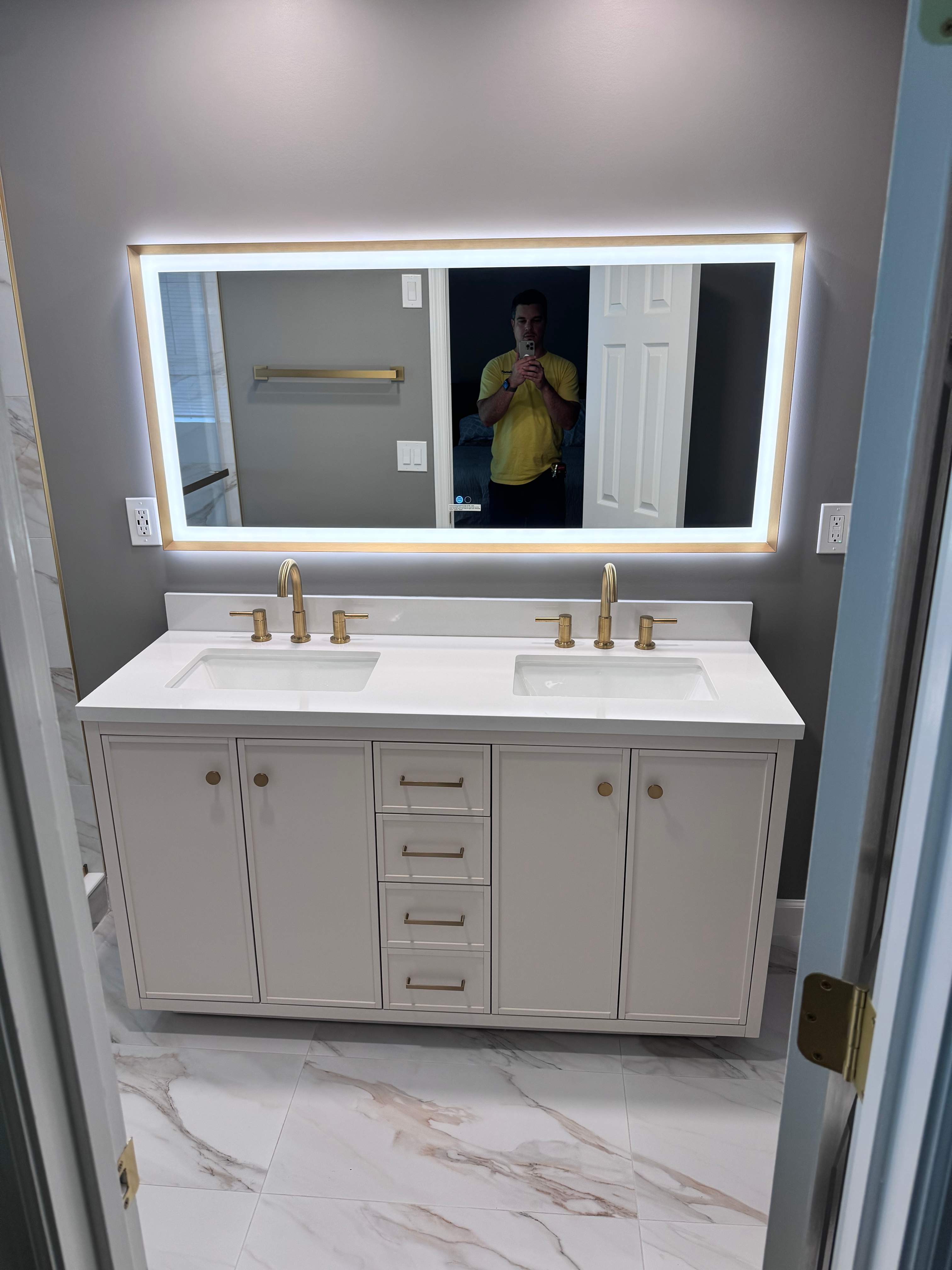 Master bathroom remodel by Prudencio