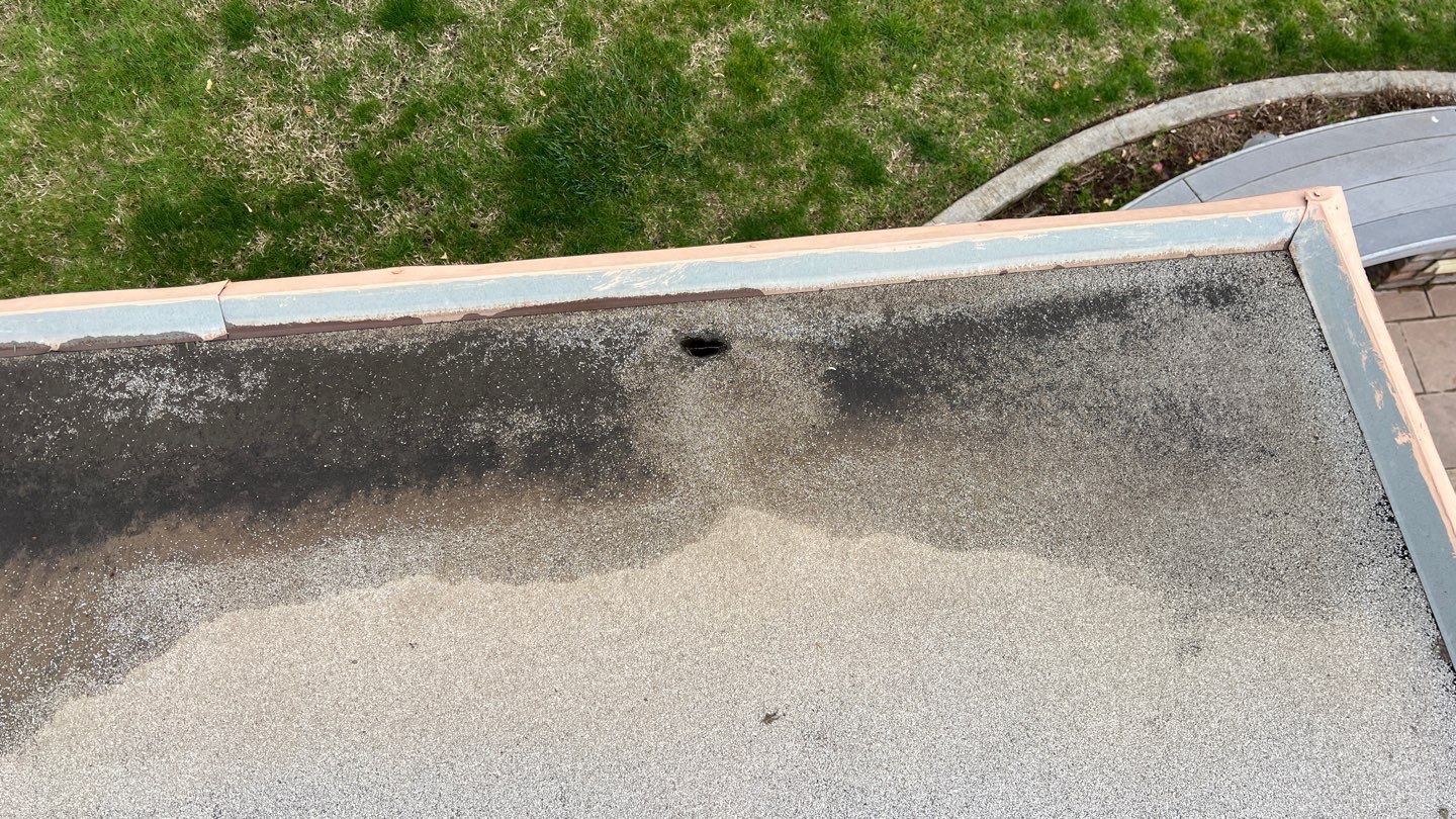 Installation of Certainteed Presidential shingles on residential house by Straight Edge Roofing Inc