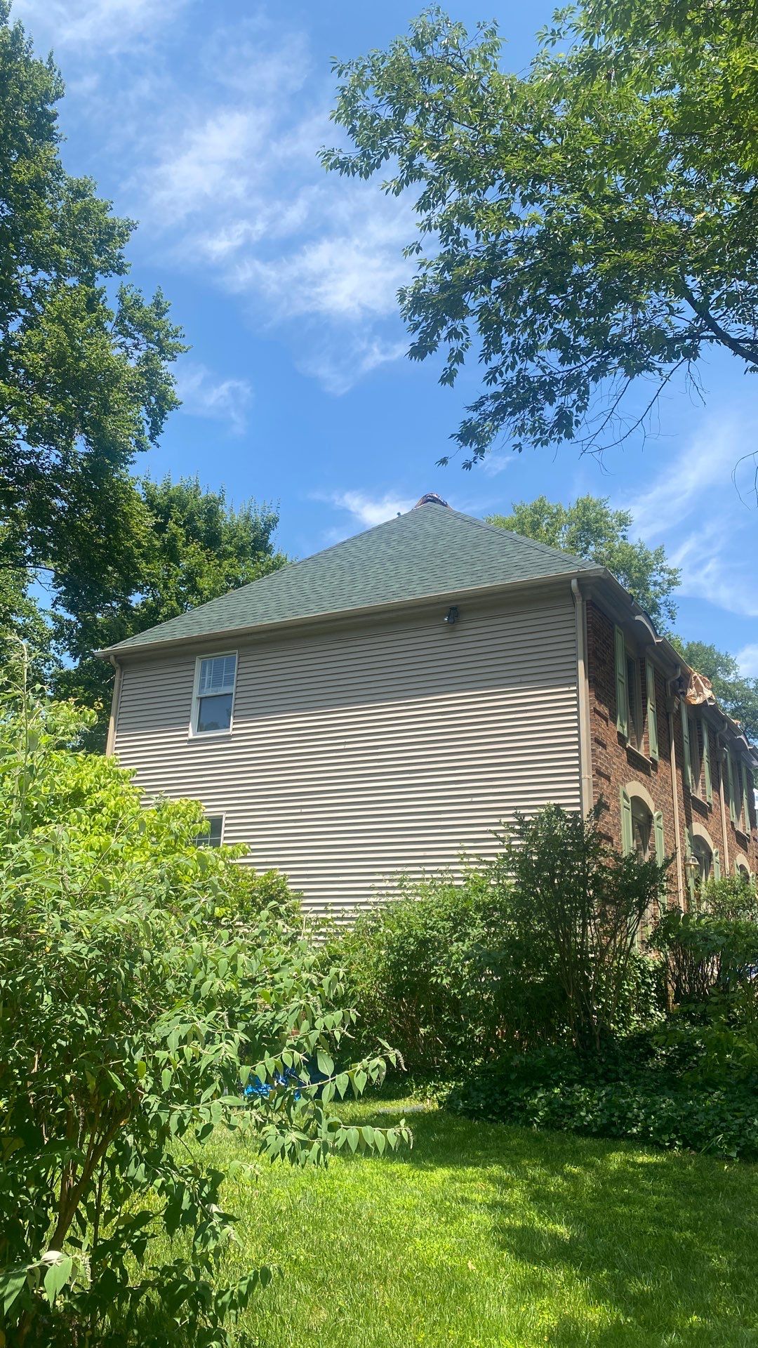 Springfield: Roof Replacement with CertainTeed Landmark Pro in Max Def Evergreen by RM Banning, Inc.