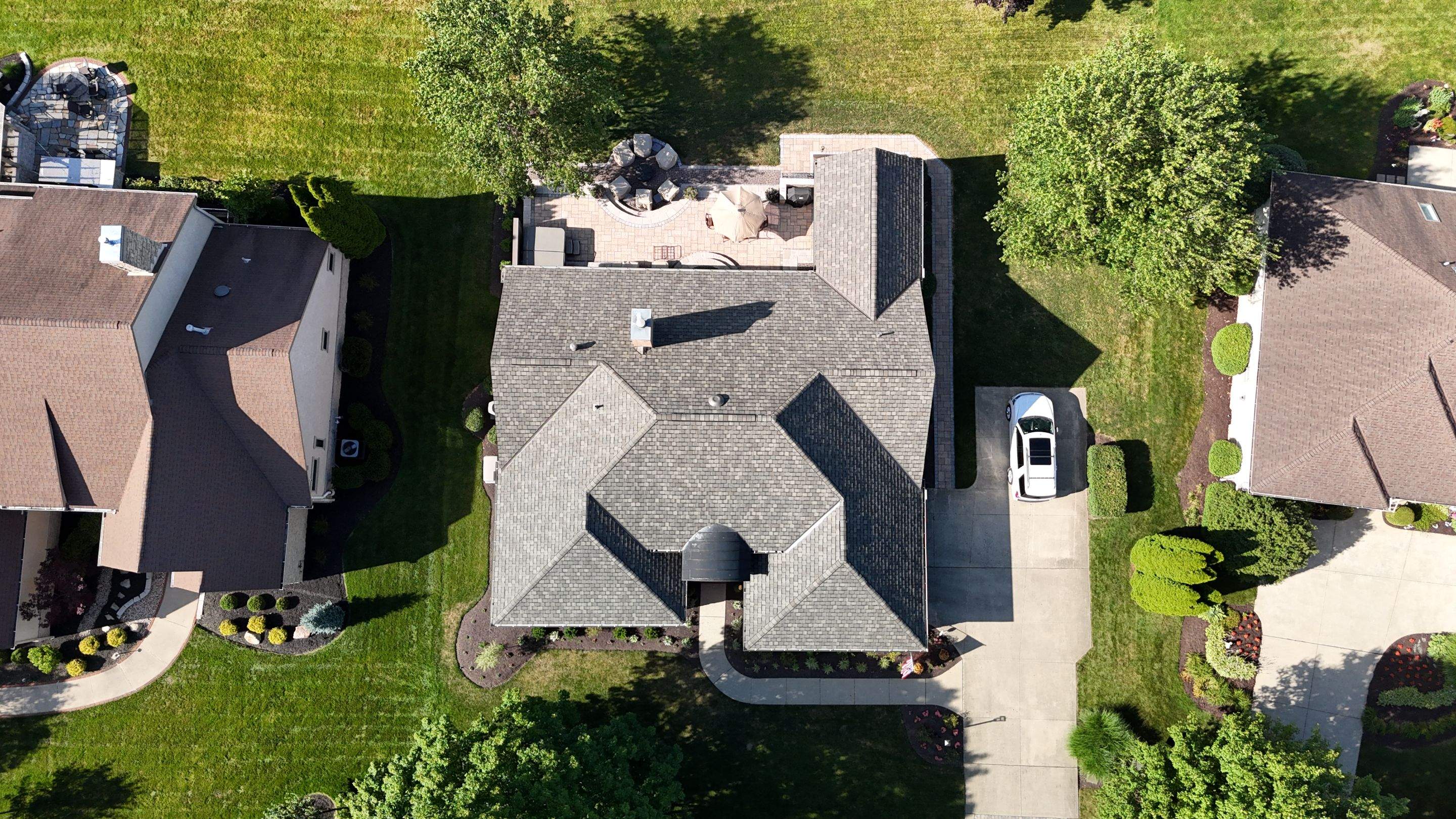 Certainteed Grand Manor Weathered Wood by Assured Restoration