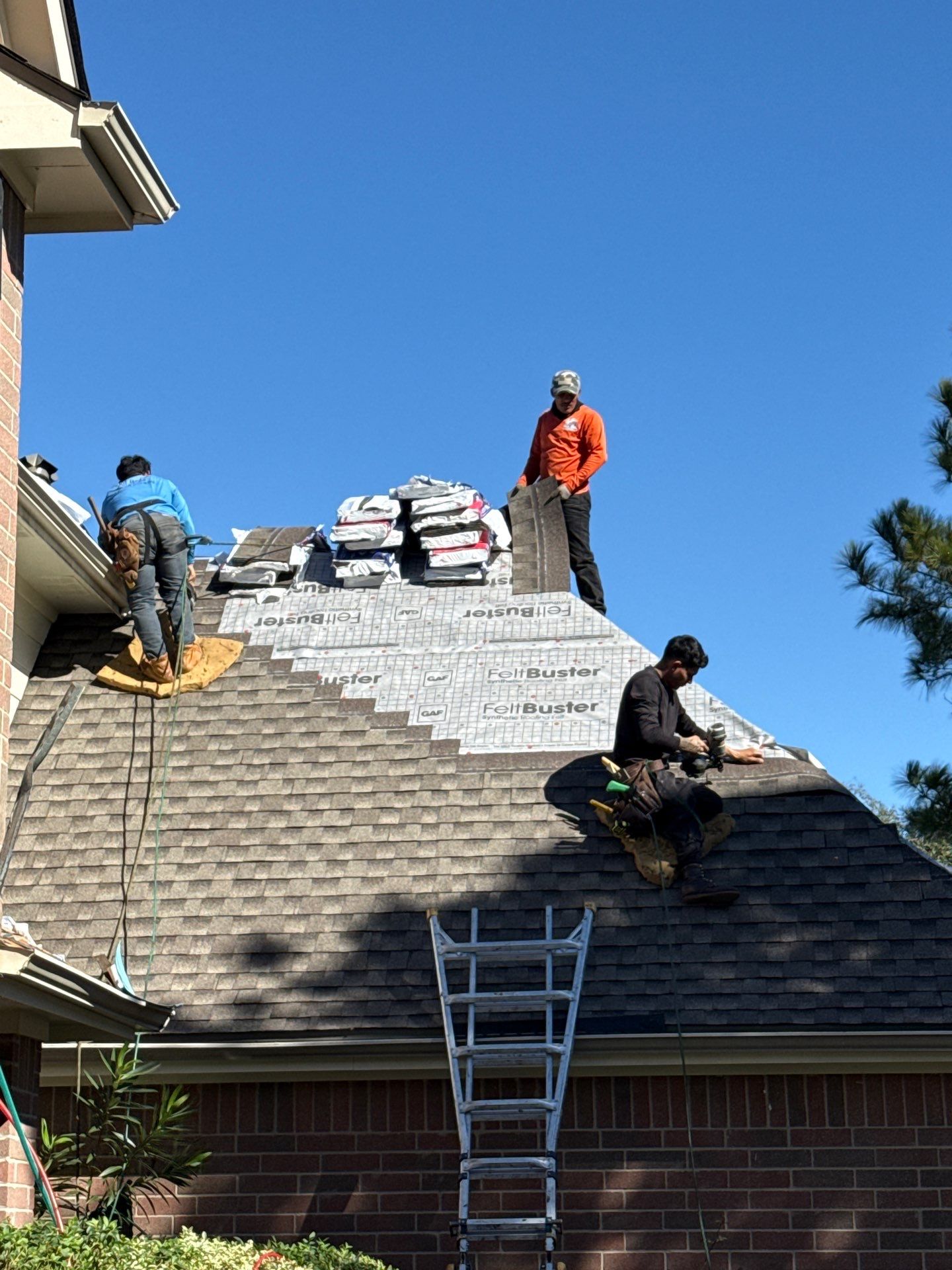 Roof Replacement in Falcon Ranch, Katy TX by Roof Repair Company