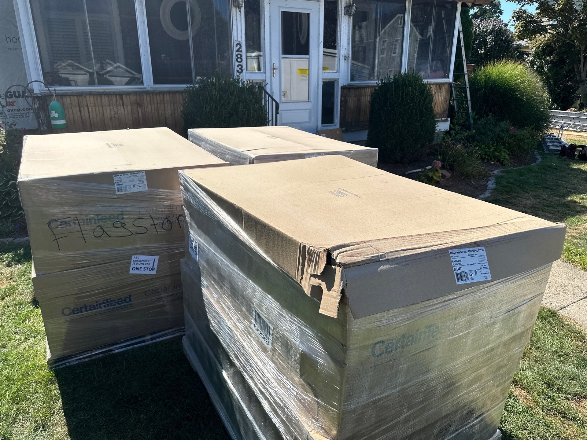 Residential Roofing Installation using Owens Corning TruDefinition Duration - Estate Gray & Flagstone Cedar Impressions by A Plus Exterior