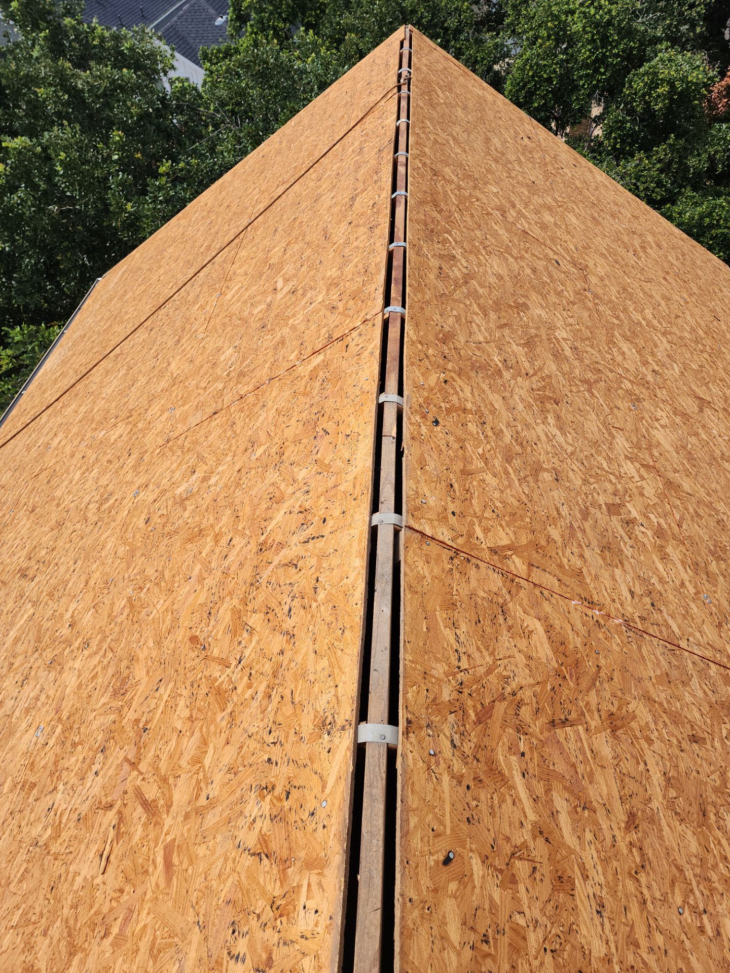 Residential Roofing Installation using Owen's Corning Duration (Lifetime) Shingles by Roof Repair Company
