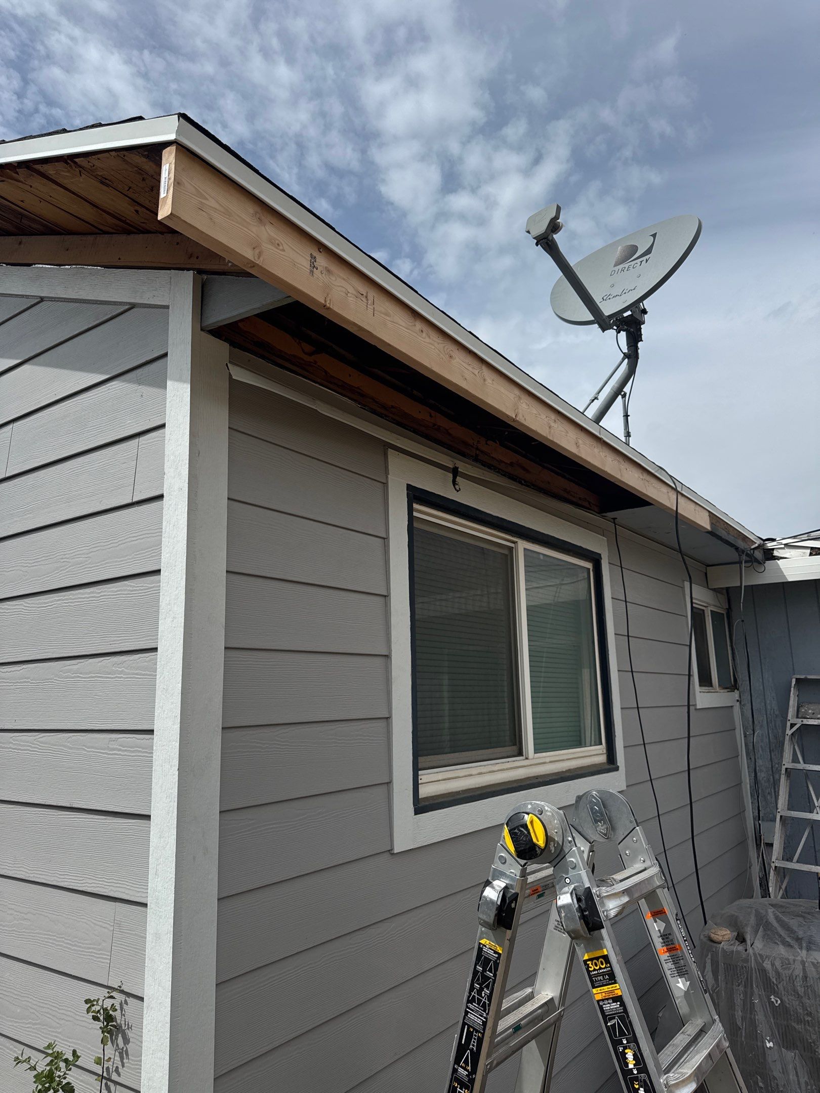 Orem | James Hardie Lap Siding | Pearl Gray by Ideal Siding Utah
