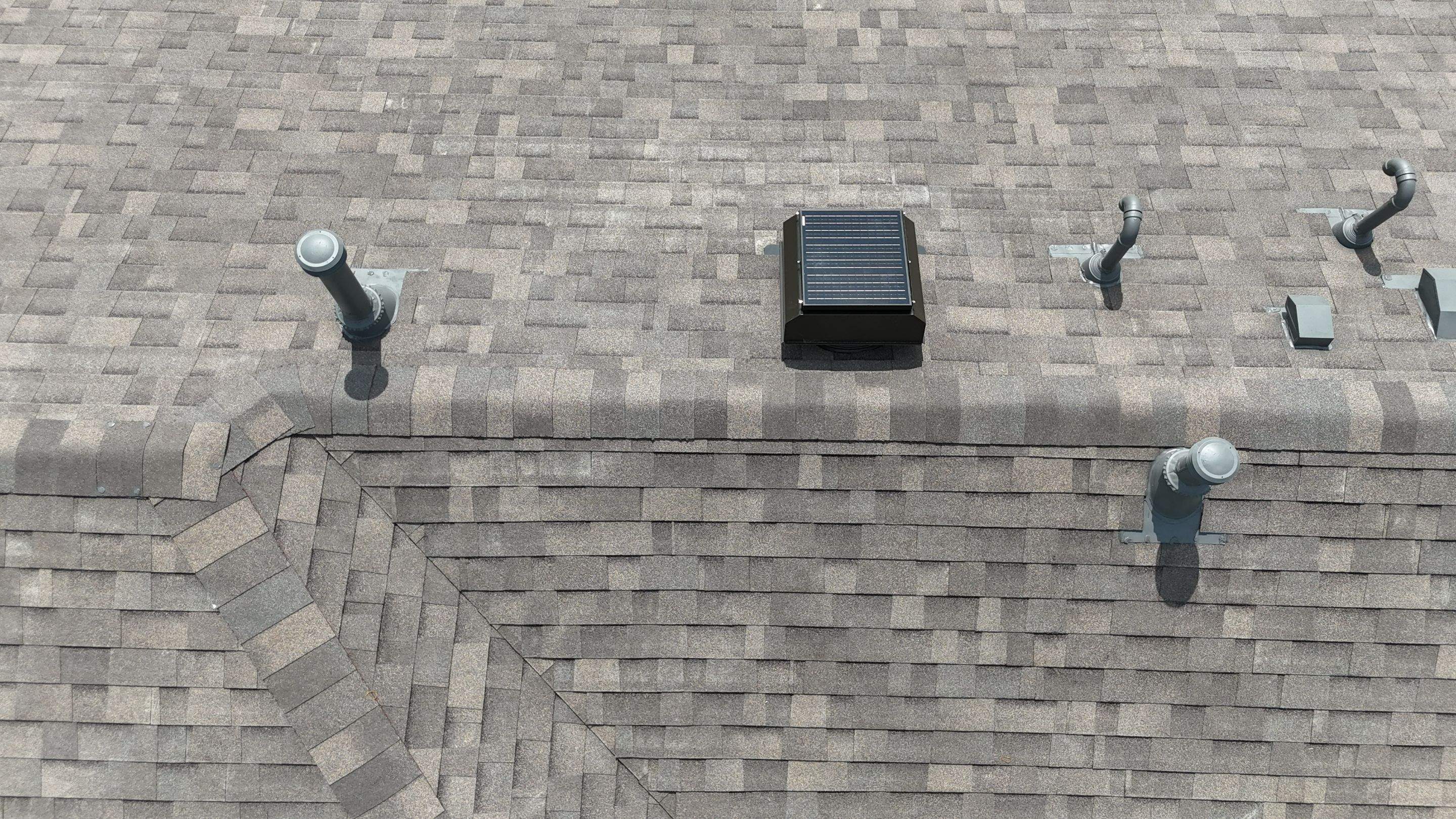 Weathered Wood - Malarkey Vista by RoofsOnly.com