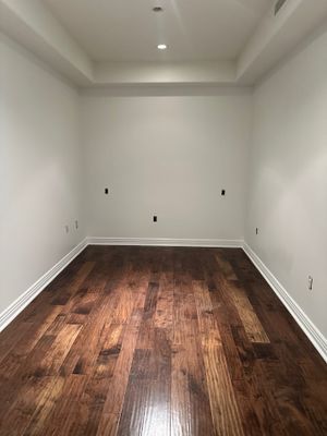 Camelback Rd - Interior