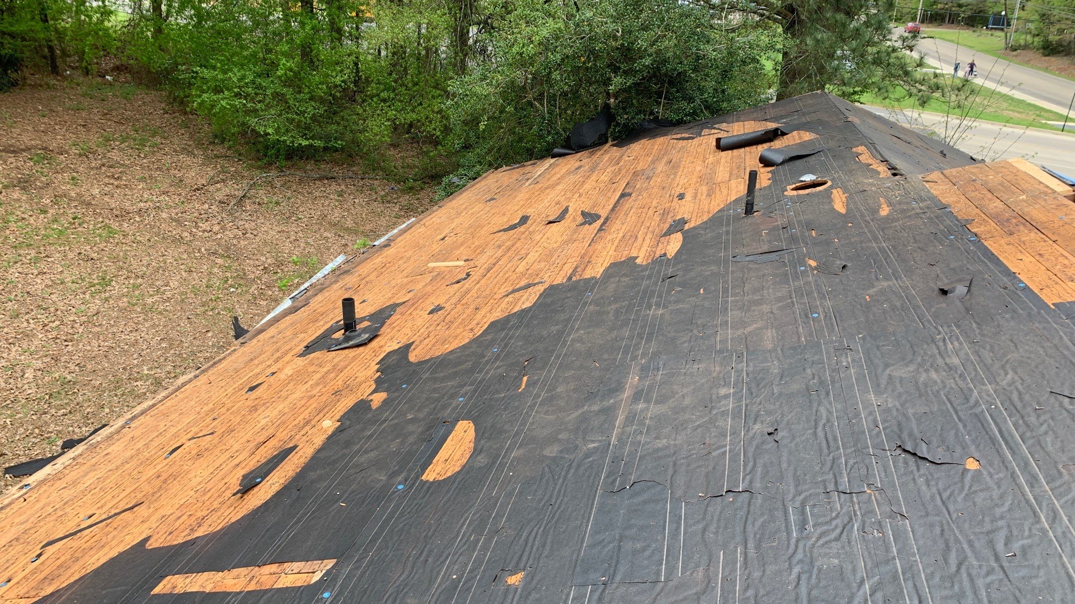 Residential Roofing Installation using CertainTeed XT25 by Hostetler Roofing
