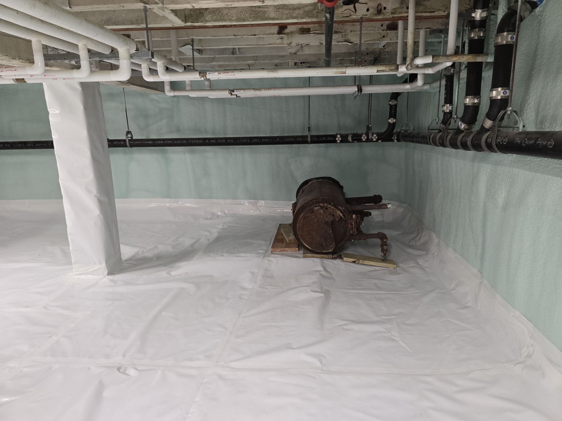 Crawl Space Encapsulation using Closed Cell Spray Foam by NYS Foam & Energy