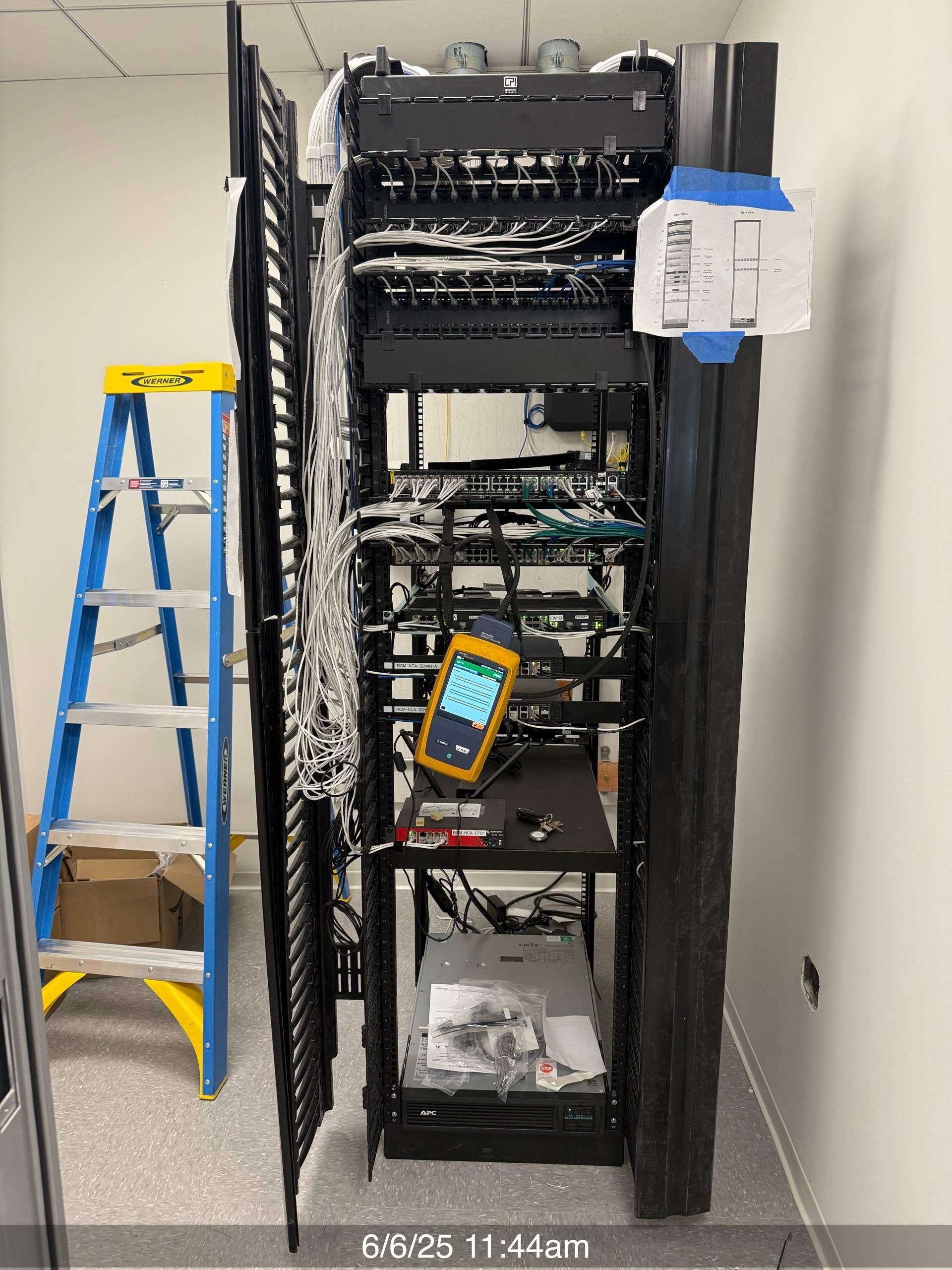 Financial Office Newport Beach CA by Ring and Ping Inc.