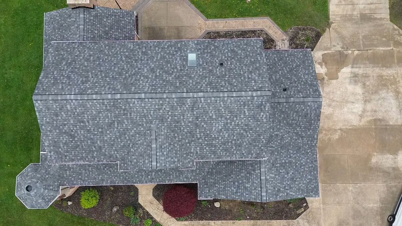 Atlas Pinnacle, Color, Coastal Granite, Drip Edge, Birch White by Eagle Eye Roofing