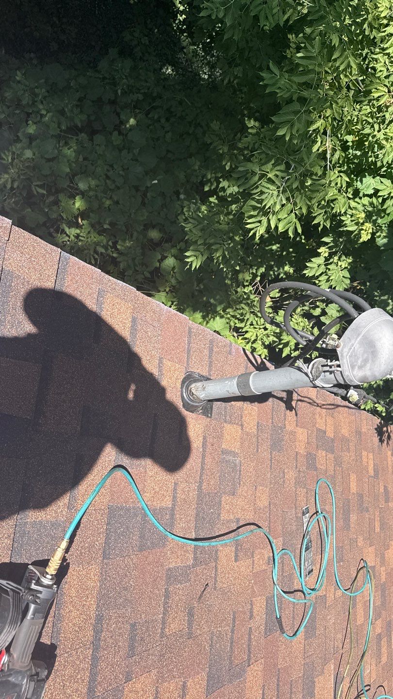 Roof Replacement using Owens Corning Brownwood by 180 Contractors