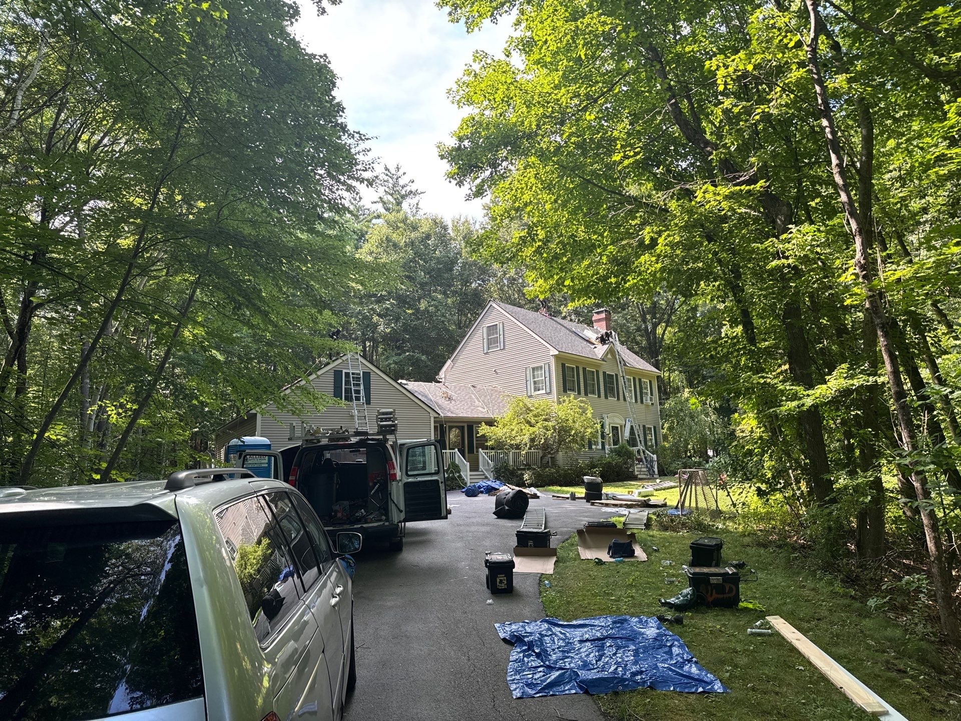 Roof Replacement in Brentwood, NH Near Scrabble Road with Owens Corning Williamsburg Gray Shingles by Compass exteriors