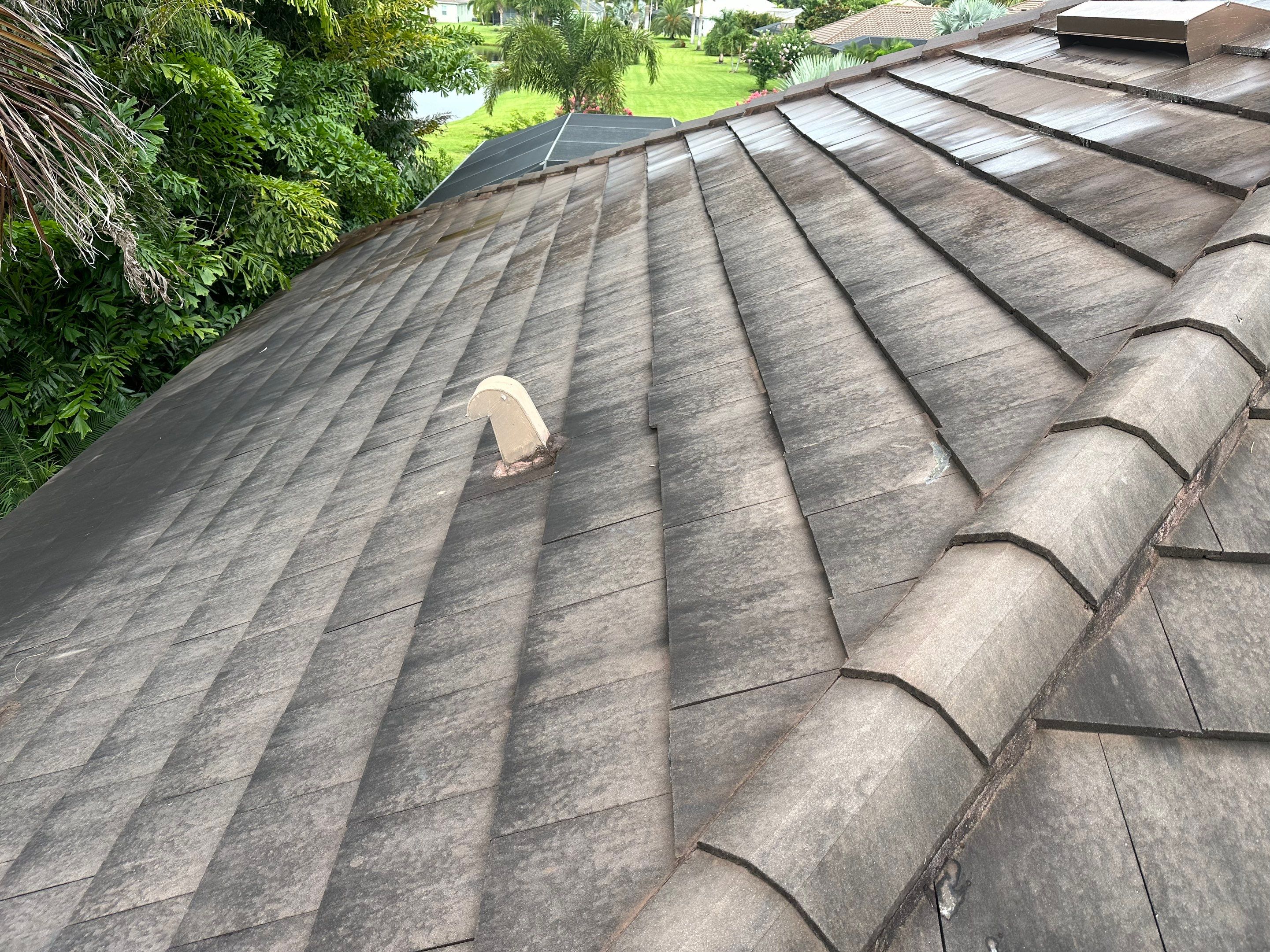 Flat Tile Roof Cleaning, House Wash & Sidewalk Cleaning in Enclave at Country Meadows, Bradenton, FL | Sunshine AquaWash by Sunshine AquaWash