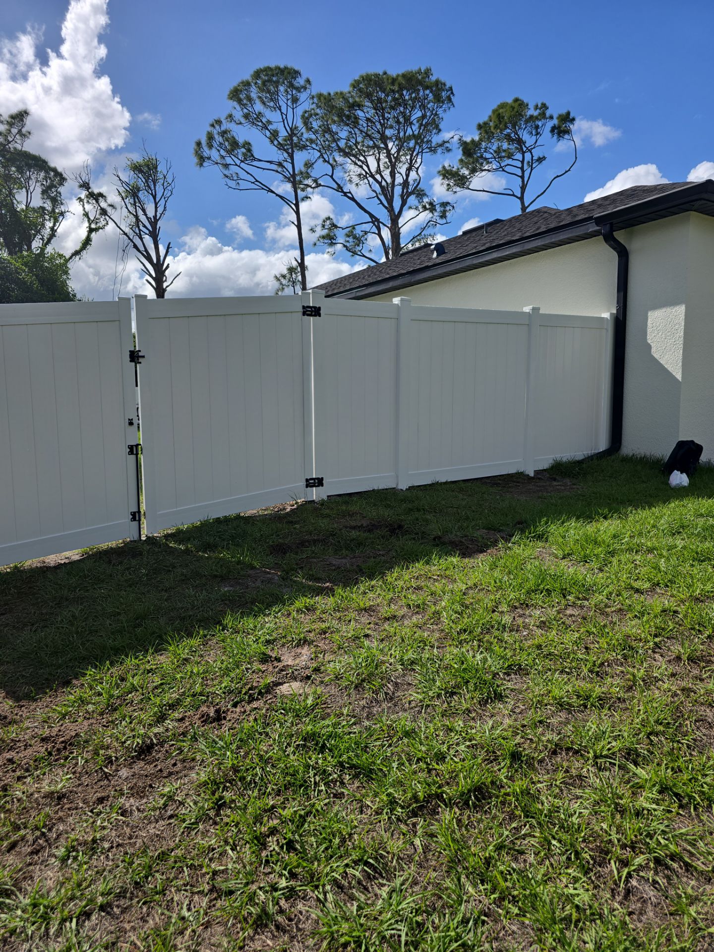 Vinyl Install in North Port by True Fence LLC