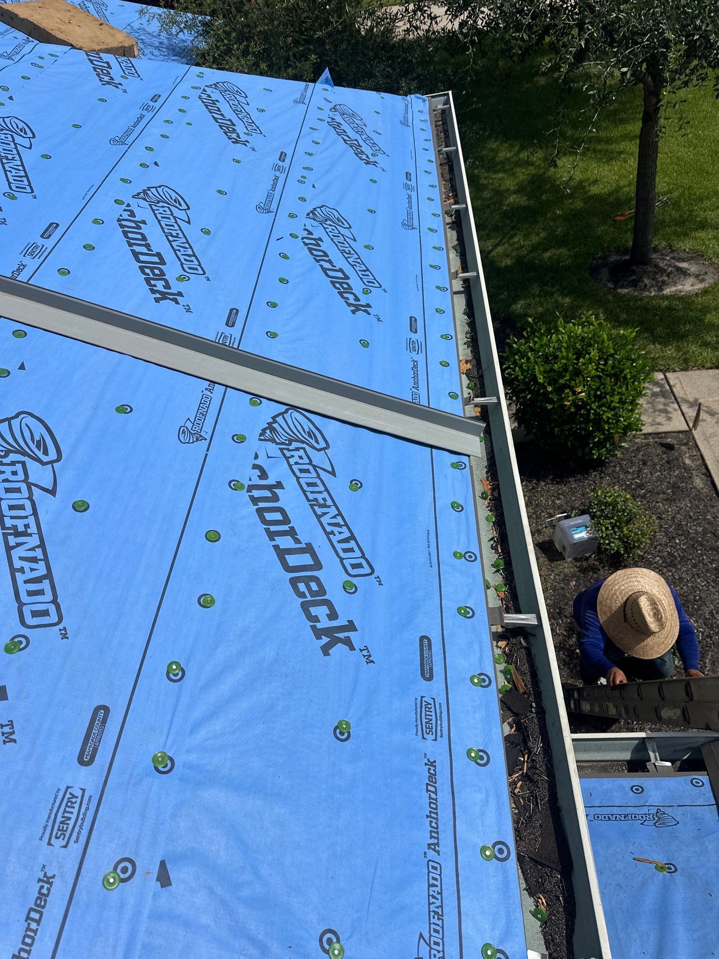 Roof Replacement in Dickinson TX by Roof Repair Company