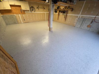 Garage Transformation using Ash Enviorflake 1/4