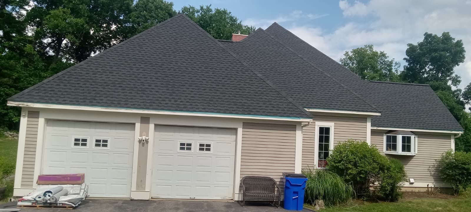 DiGIorgi installs a brand new roof in New Hartford by DiGiorgi Roofing and Siding Inc