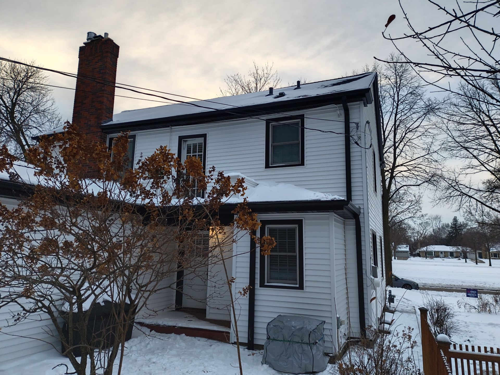 5-Inch Black Gutter Installation – Minneapolis, MN by Next Level Seamless Gutters / Exteriors Inc.