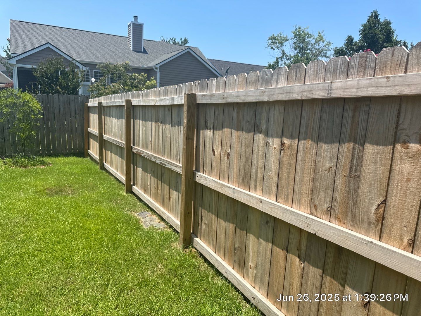 Wood Fence using Wood Sealant by DuraSeal