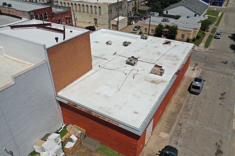 Commercial TPO Flat Roof in Cleburne, Tx by DT Roofing - Seth Wells