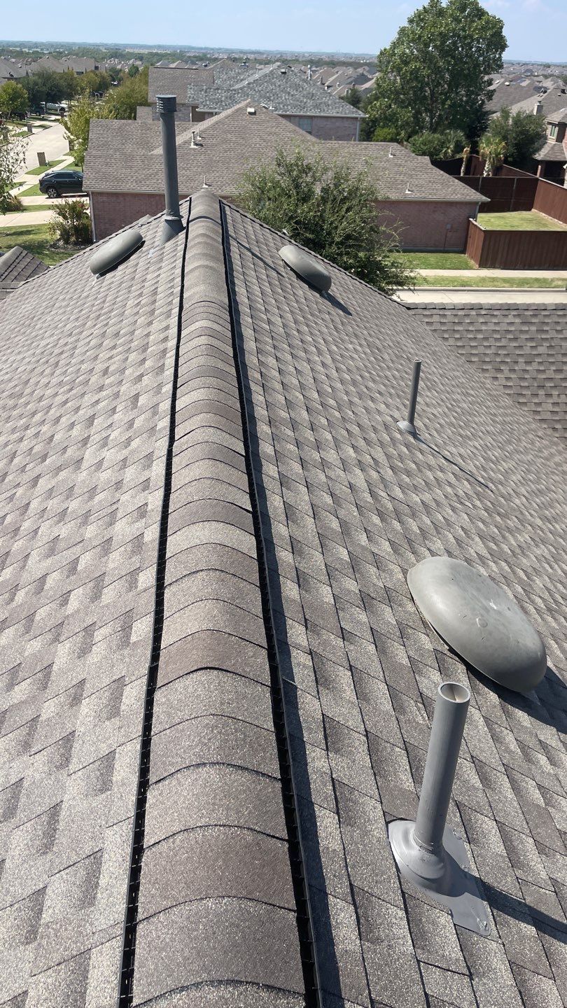 GAF HDZ - Weathered Wood by Elite Roofing LLC