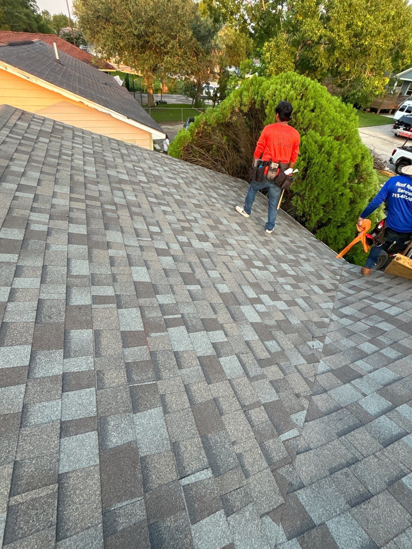Residential Roofing Installation using Owen's Corning Duration (Lifetime) Shingles by Roof Repair Company