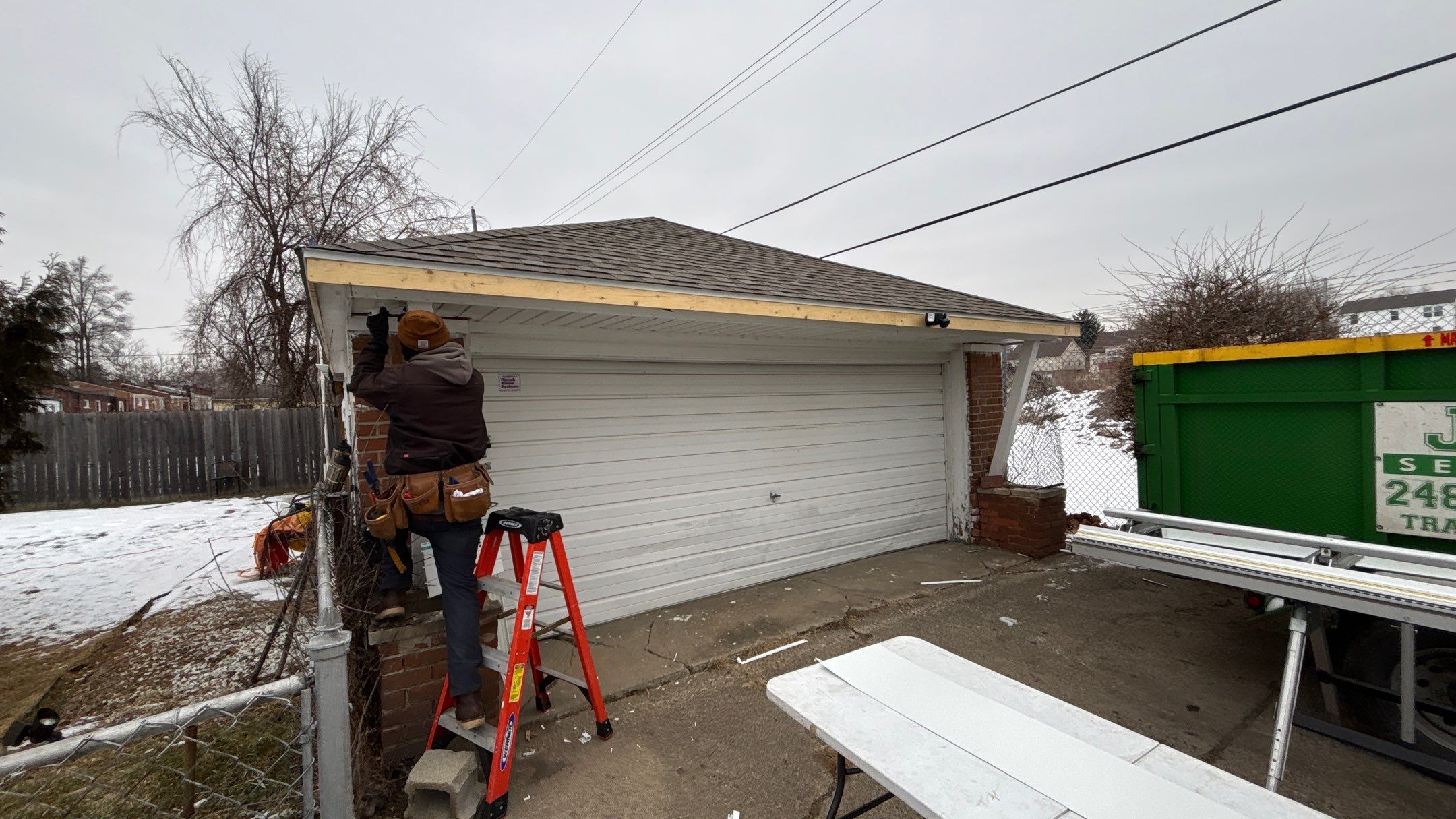 Siding Replacement using Alside D4 Odyssey-Plus Dutchlap White by 180 Contractors