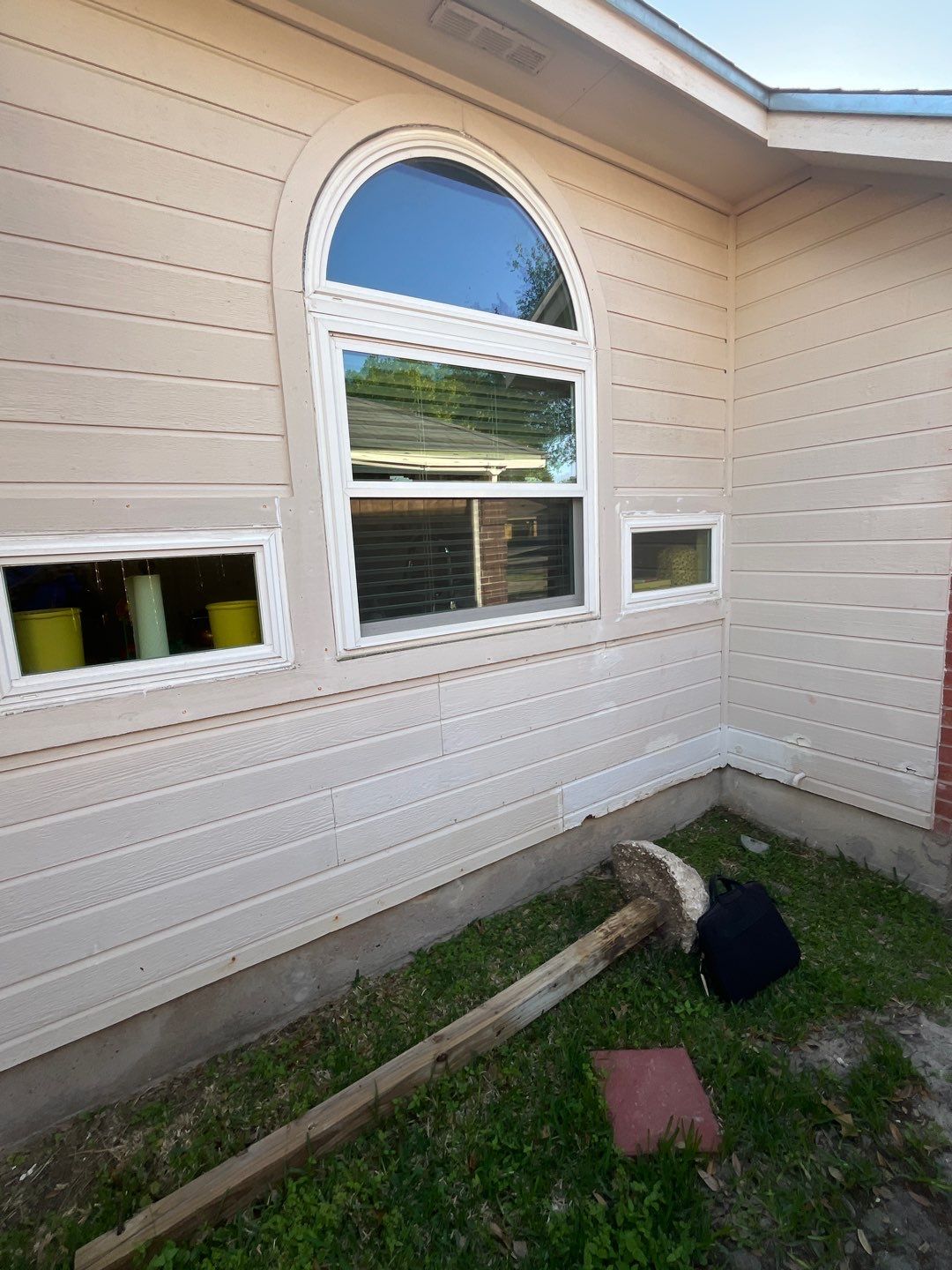 Windows with a side of Siding by Bayfront Roofing and Construction