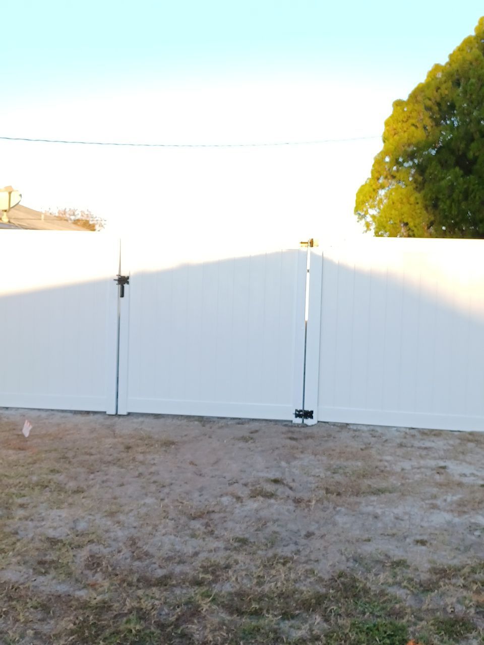 Sun City Center, FL Install 6 ft. tall White Vinyl Privacy Fence by Asap fence and gates, LLC