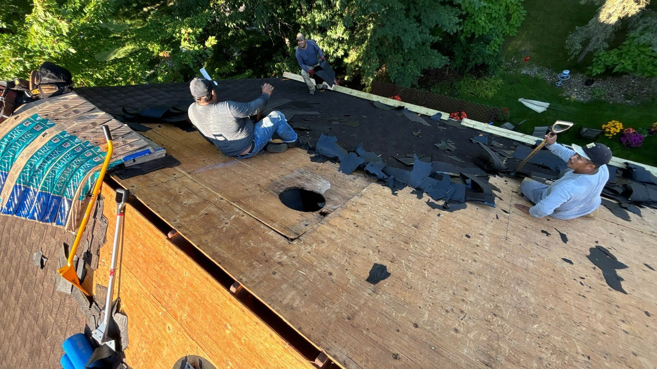 Roof Replacement using CertainTeed Landmark Weathered Wood by 180 Contractors