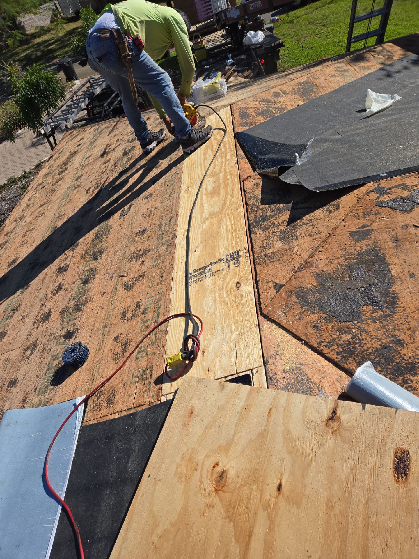Project in St. Petersburg 33702 by Mitchell Roofing Company LLC