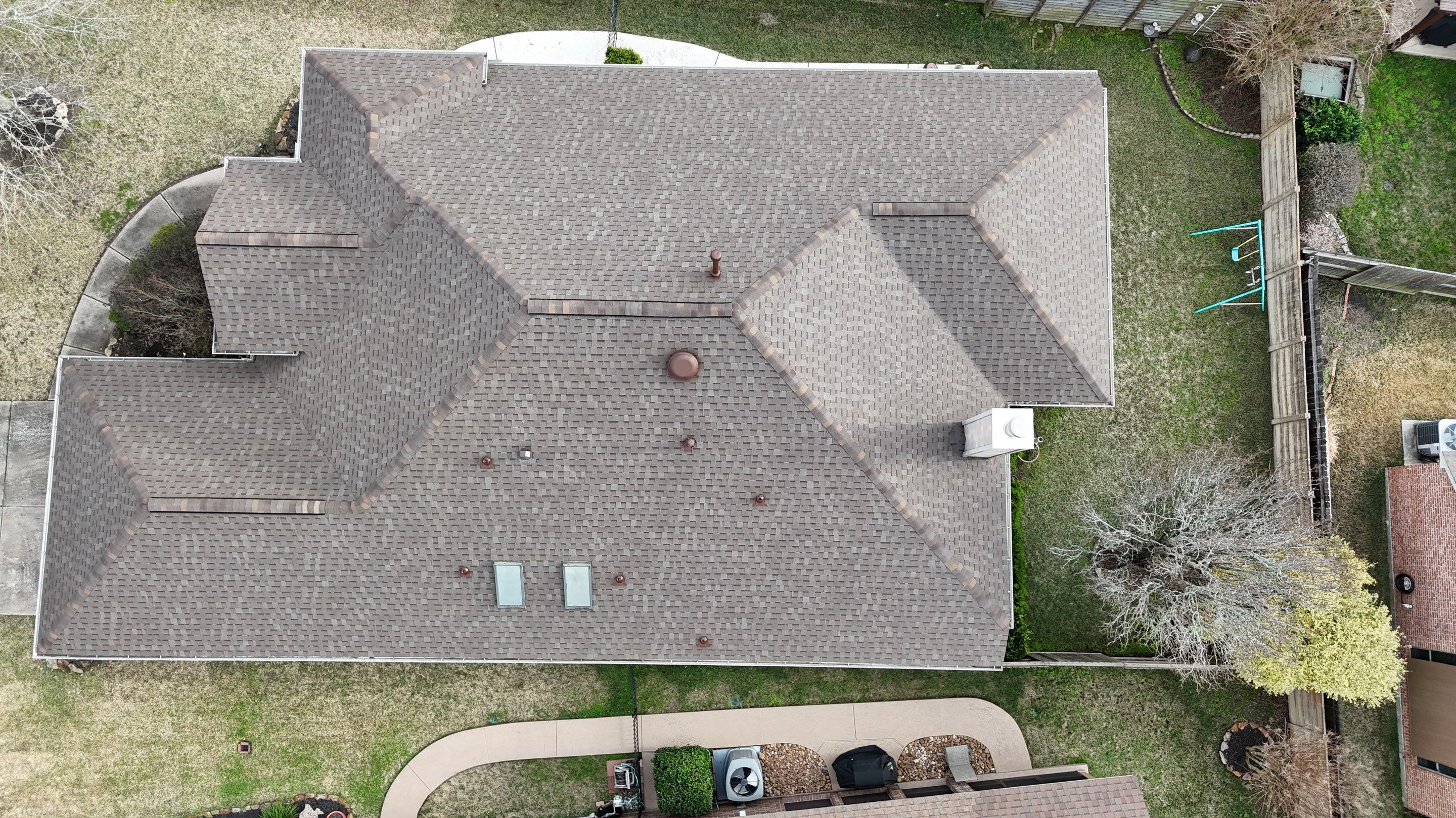 Kingwood Roof Installation using Atlas Pinnacle Pristine by Modern BYLT Roofing & Construction