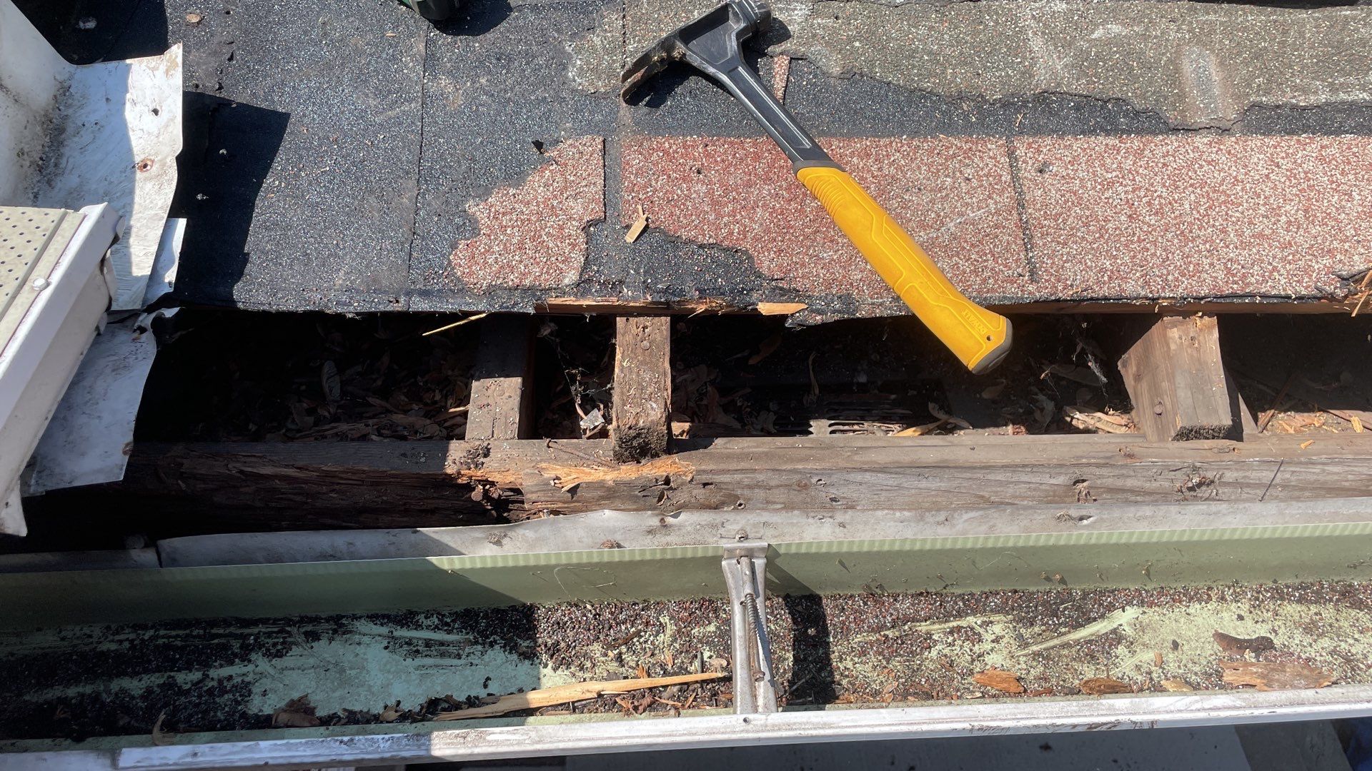 Roof Replacement using CertainTeed Landmark by 180 Contractors