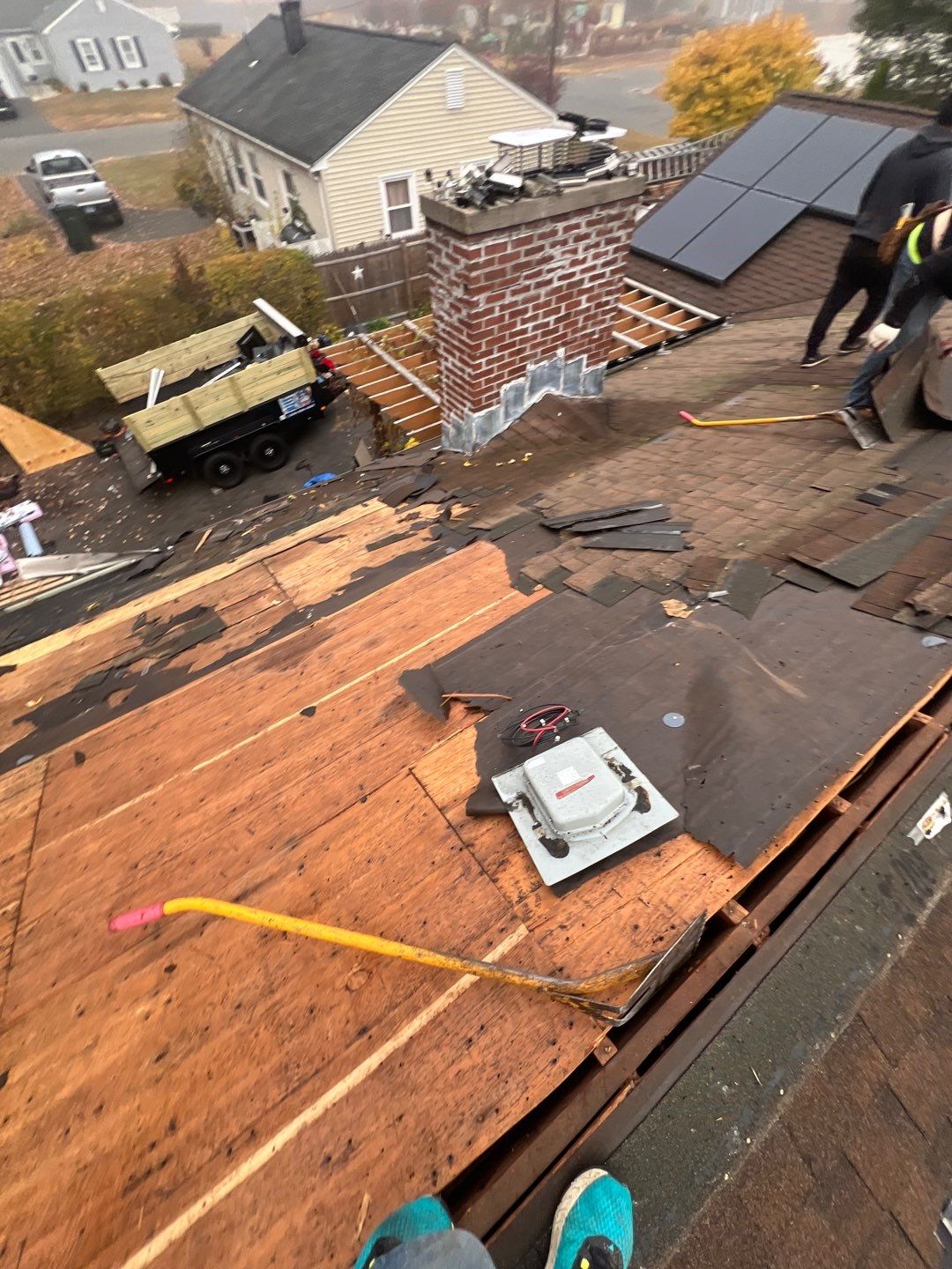 Autumn Brown Shingles by Reimagine Roofing