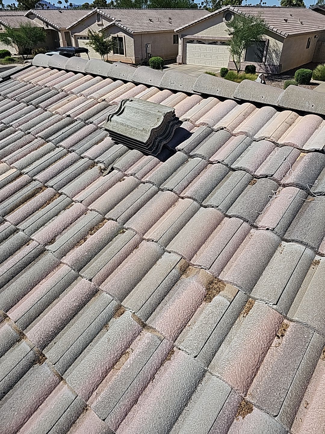 Santa Fe Blend Concrete Tile by Reimagine Roofing