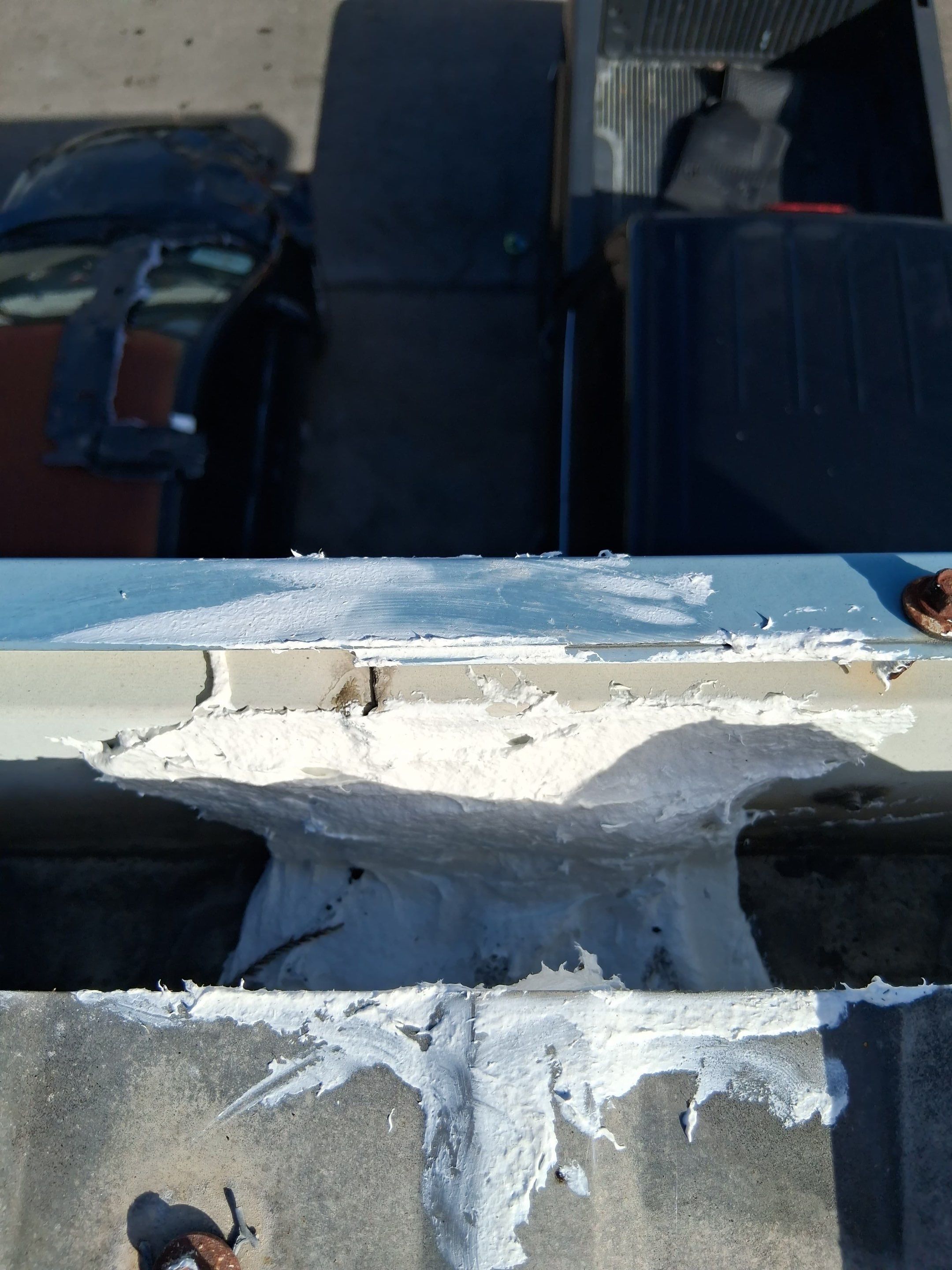 Clean Gutters and Seal Seams in Lakeland FL by Gutter Professors