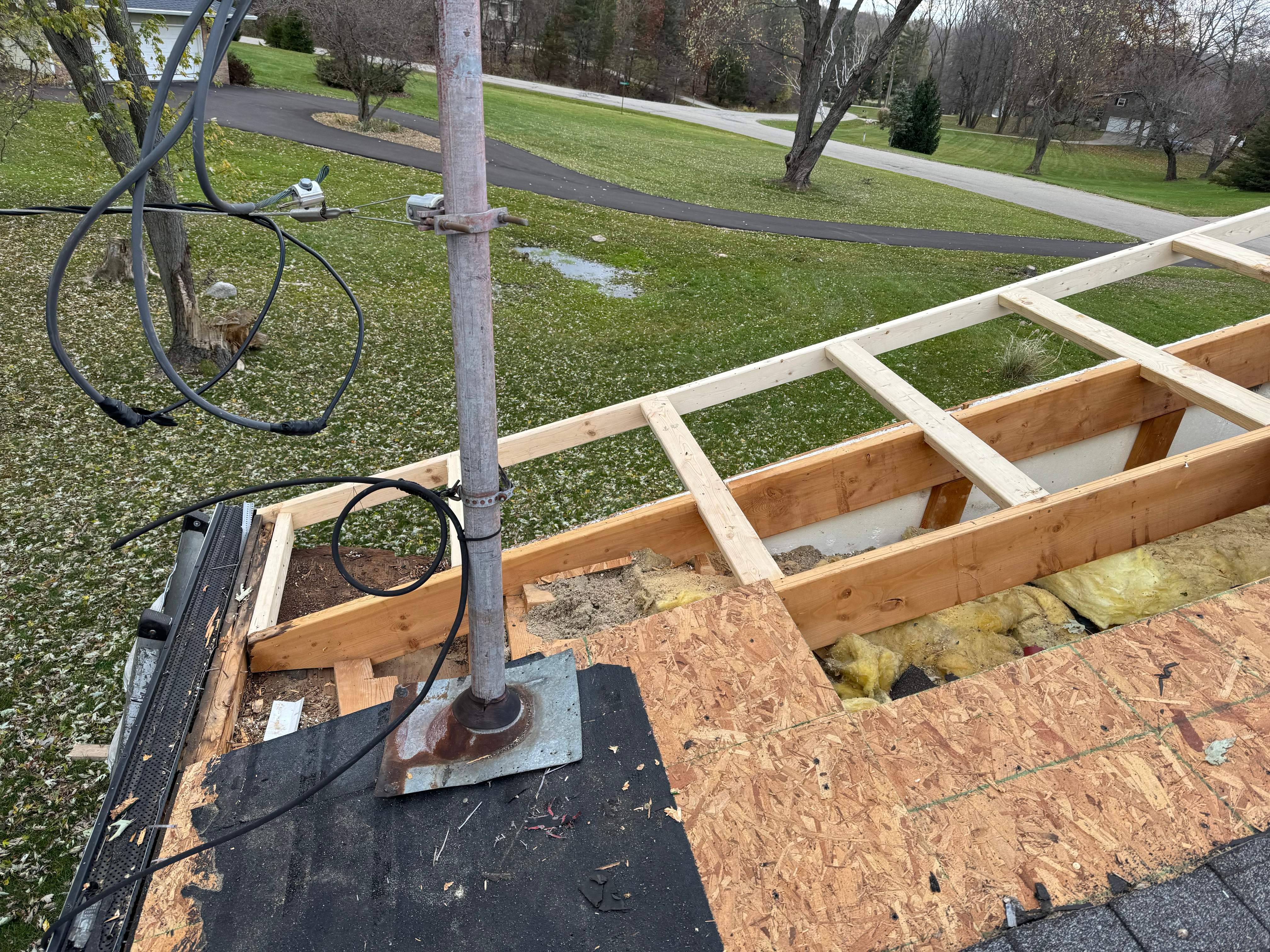 Residential Roofing Installation using Certainteed Landmark ClimateFlex by GRACCO